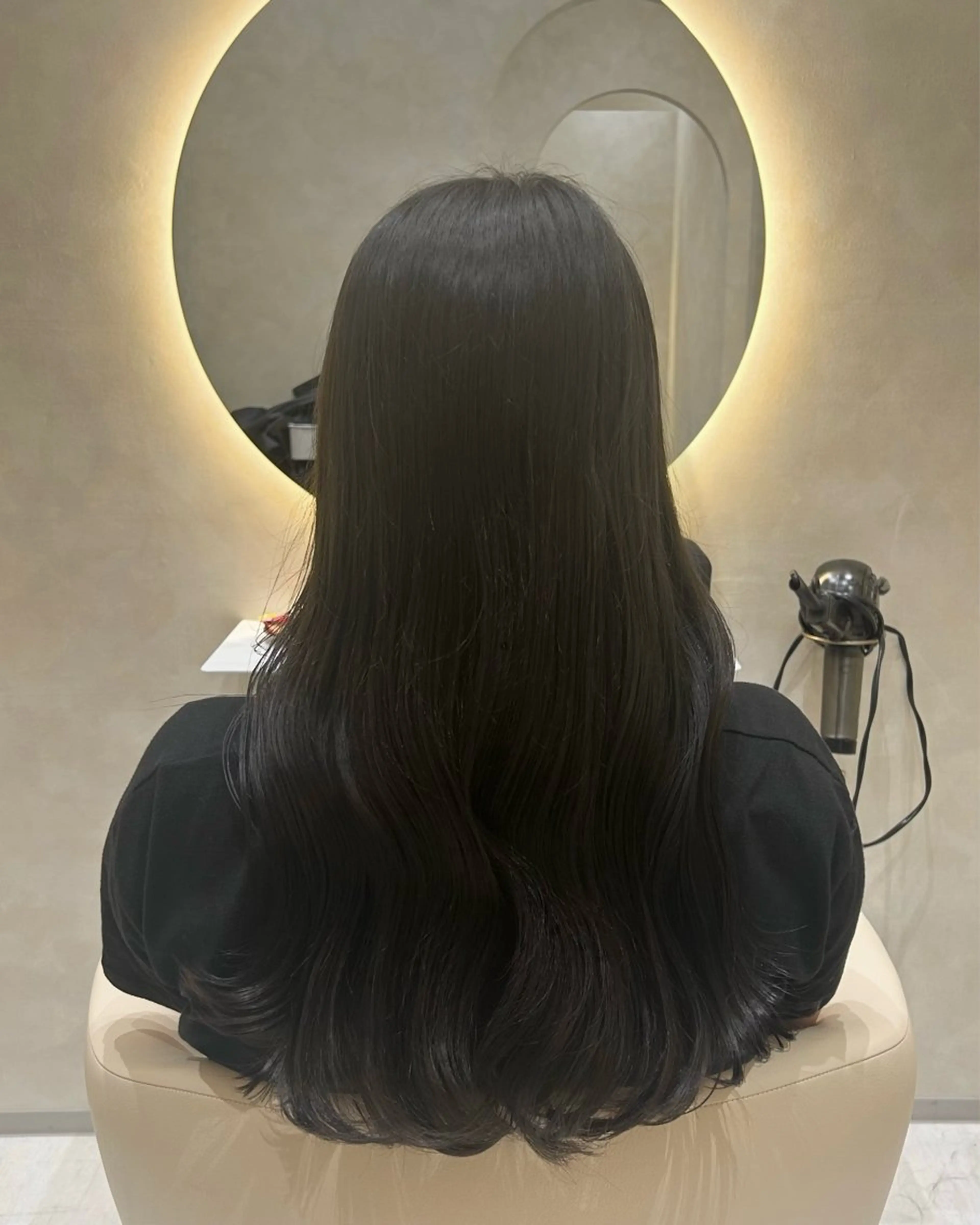 ロング カラー ブラウンカラー オリーブブラウン ヘアカラー zina ୨୧˖* moeのヘアスタイル