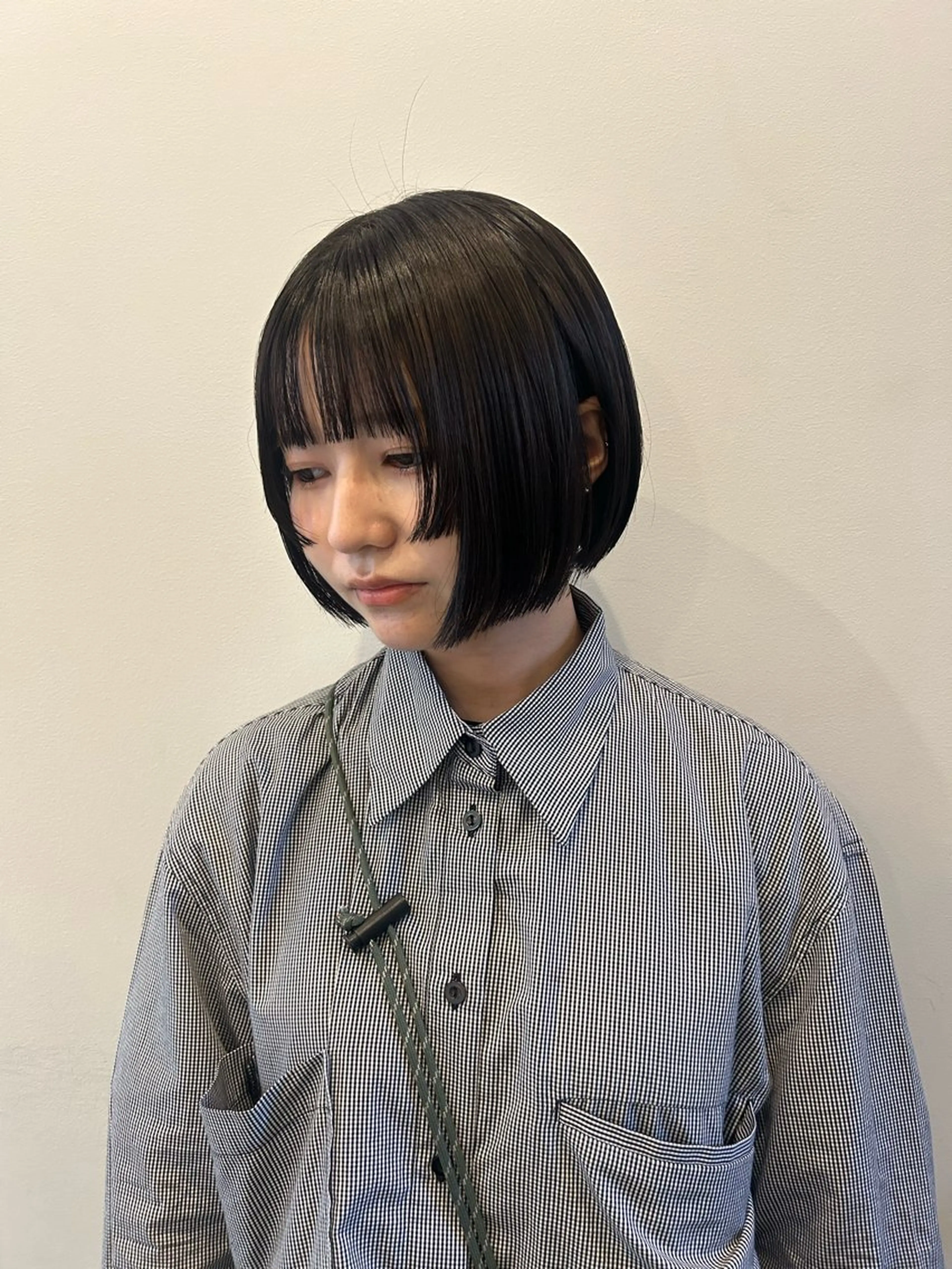 ショート ボブ 透明感カラー/ 顔周りカット🎀メイのヘアスタイル