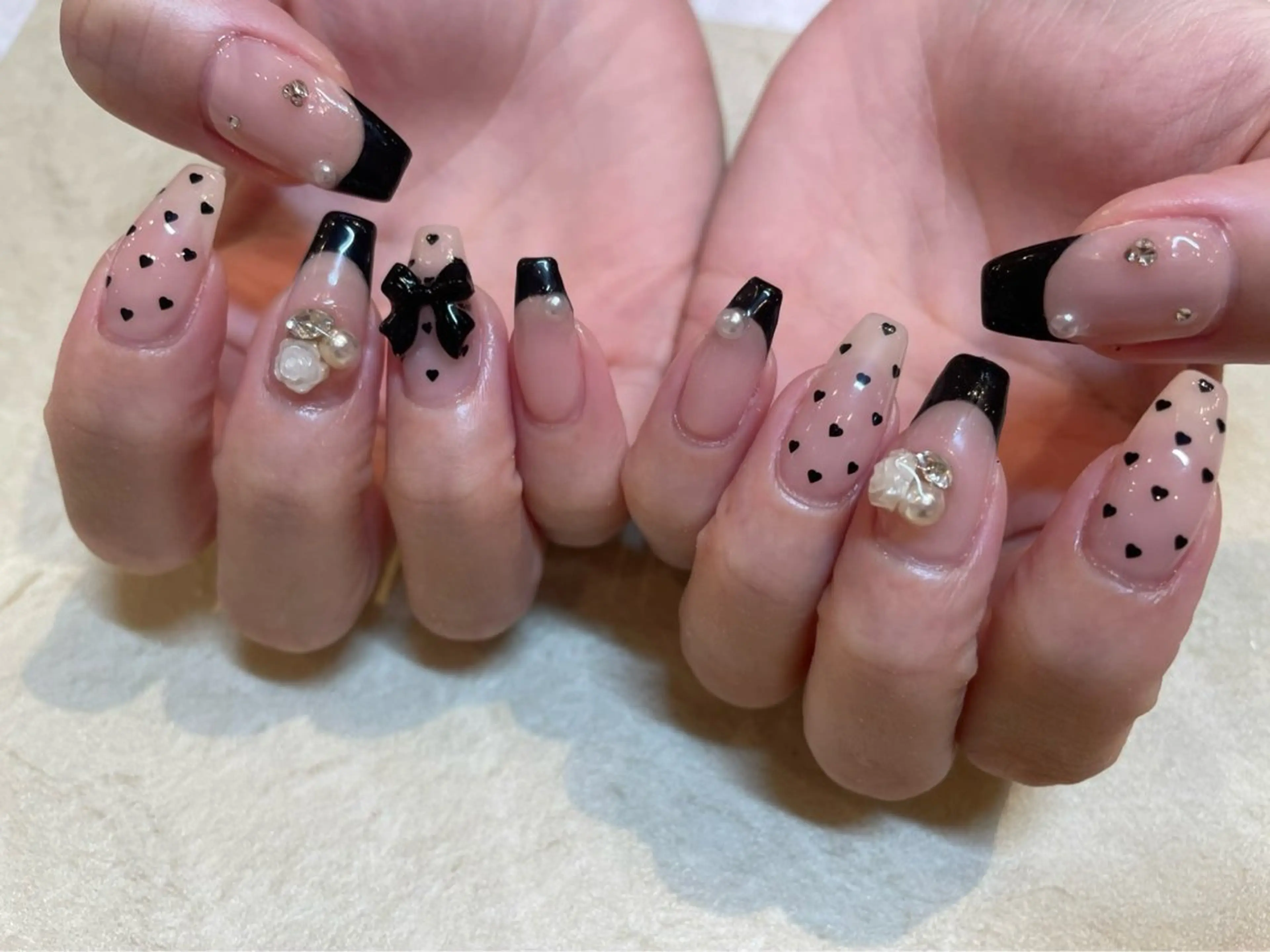 【ハンドジェル】アート10本付放題🎨ジェルオフ込の写真