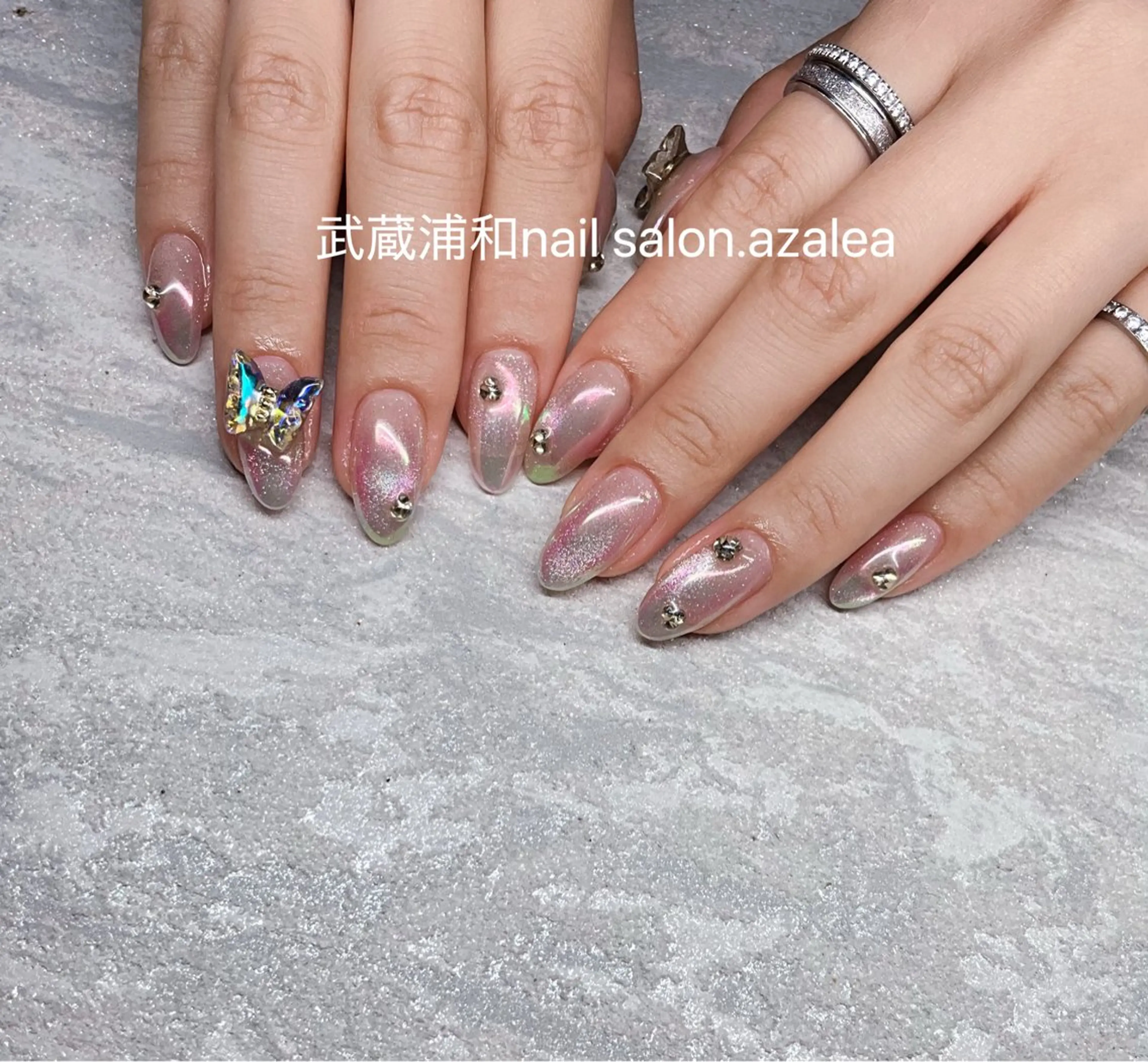 ネイル ハンドネイル R inのネイルデザイン