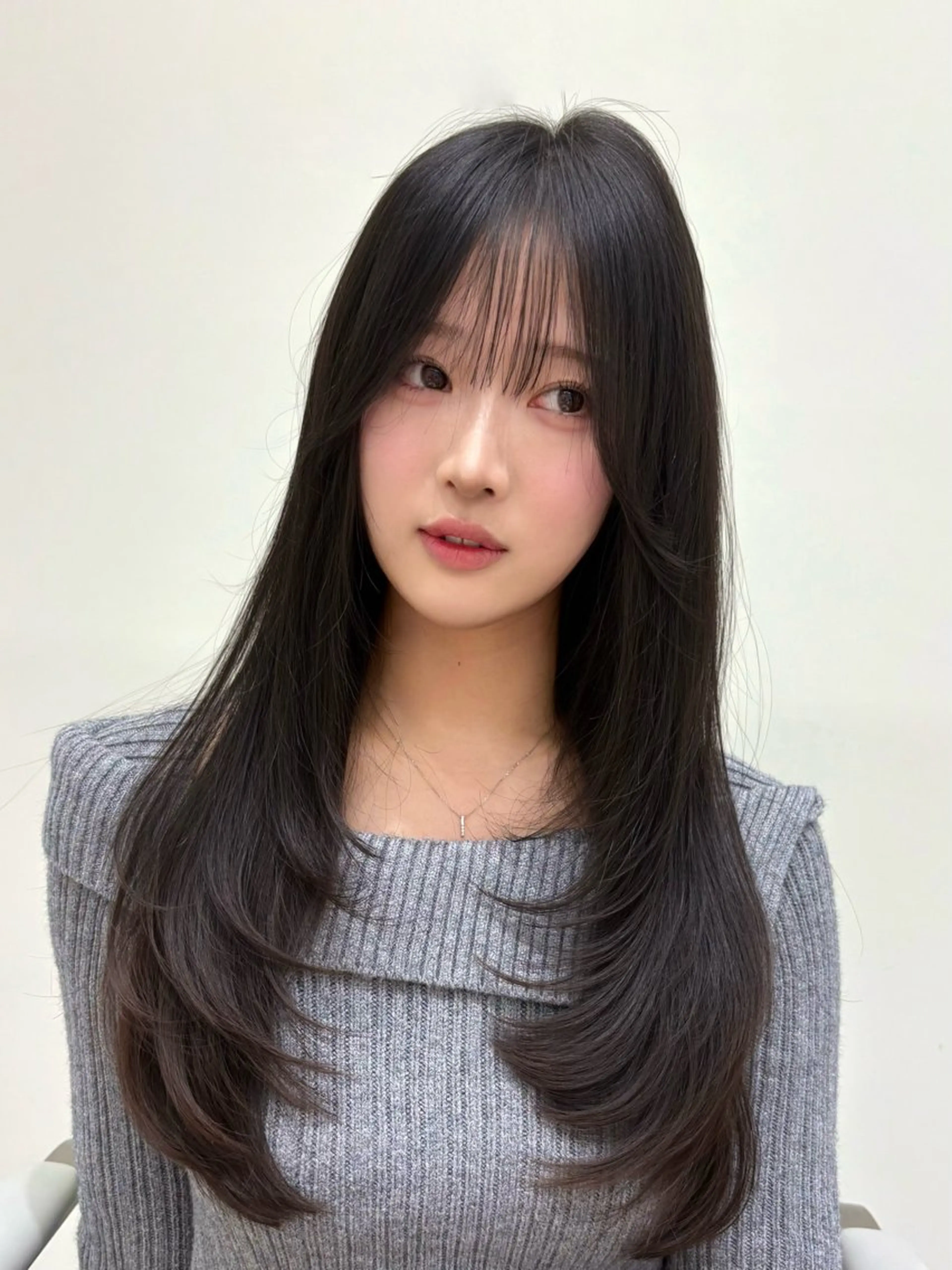 ロング レイヤーカット カット ヘアカラー トリートメント PULSE yokohama所属・横浜駅/韓国レイヤー /髪質改善のヘアスタイル