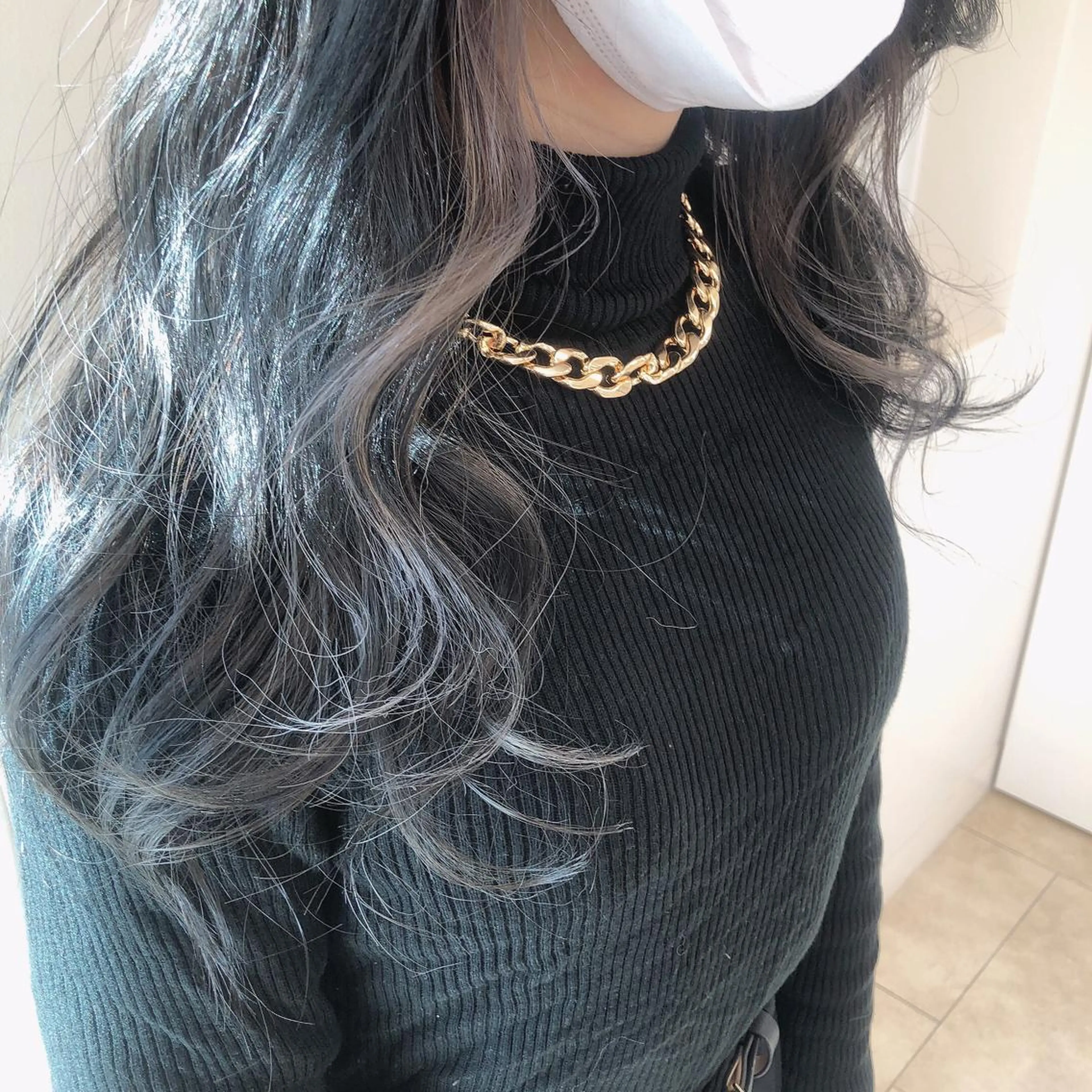 ロング カラー インナーカラー ヘアカラー トリートメント 似合わせ.ﾍｱｾｯﾄ 得意🌹井上美沙のヘアスタイル