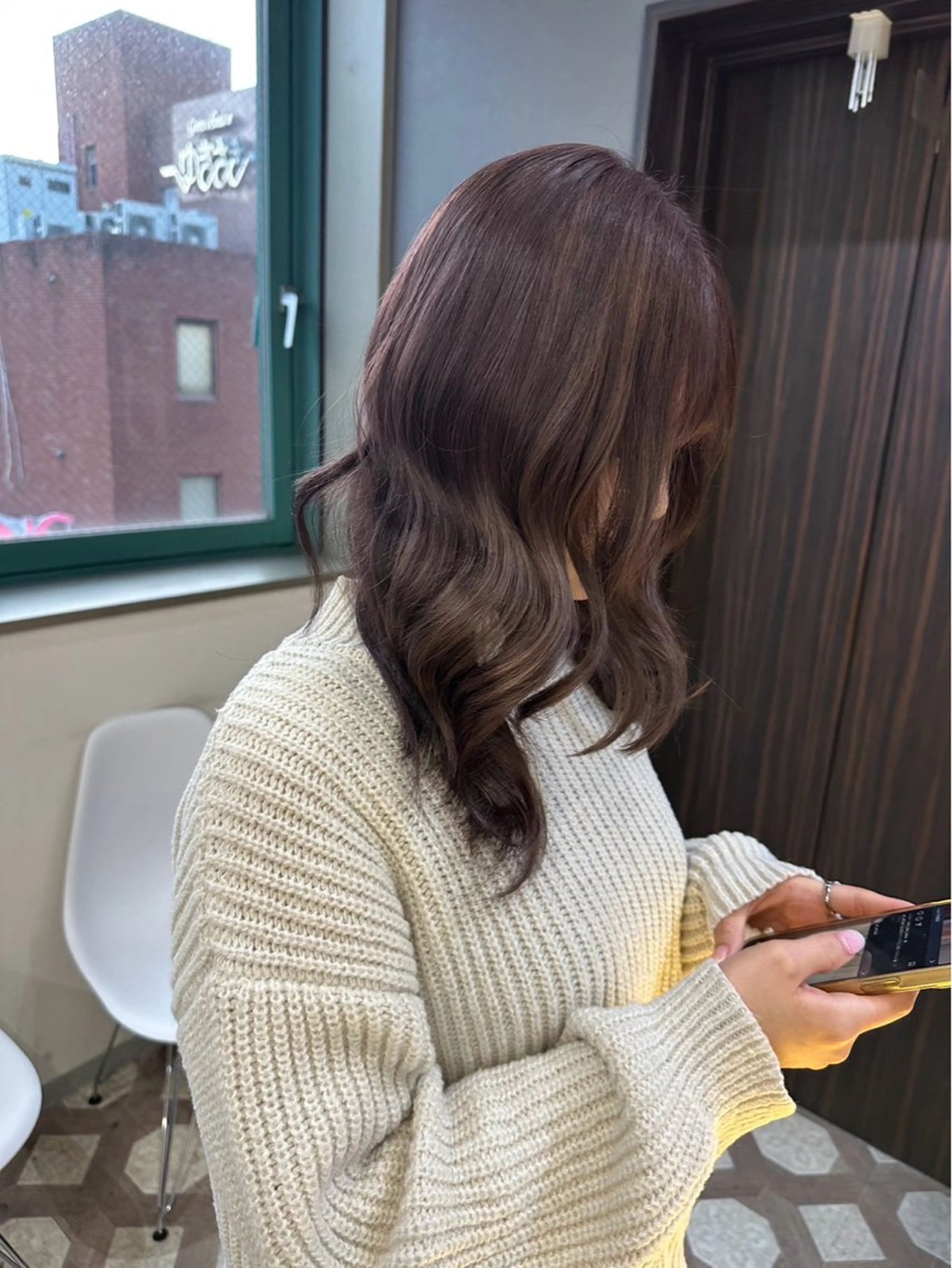 セミロング カラー カット ヘアカラー トリートメント バレイヤージュ/ ミルクティーベージュのヘアスタイル