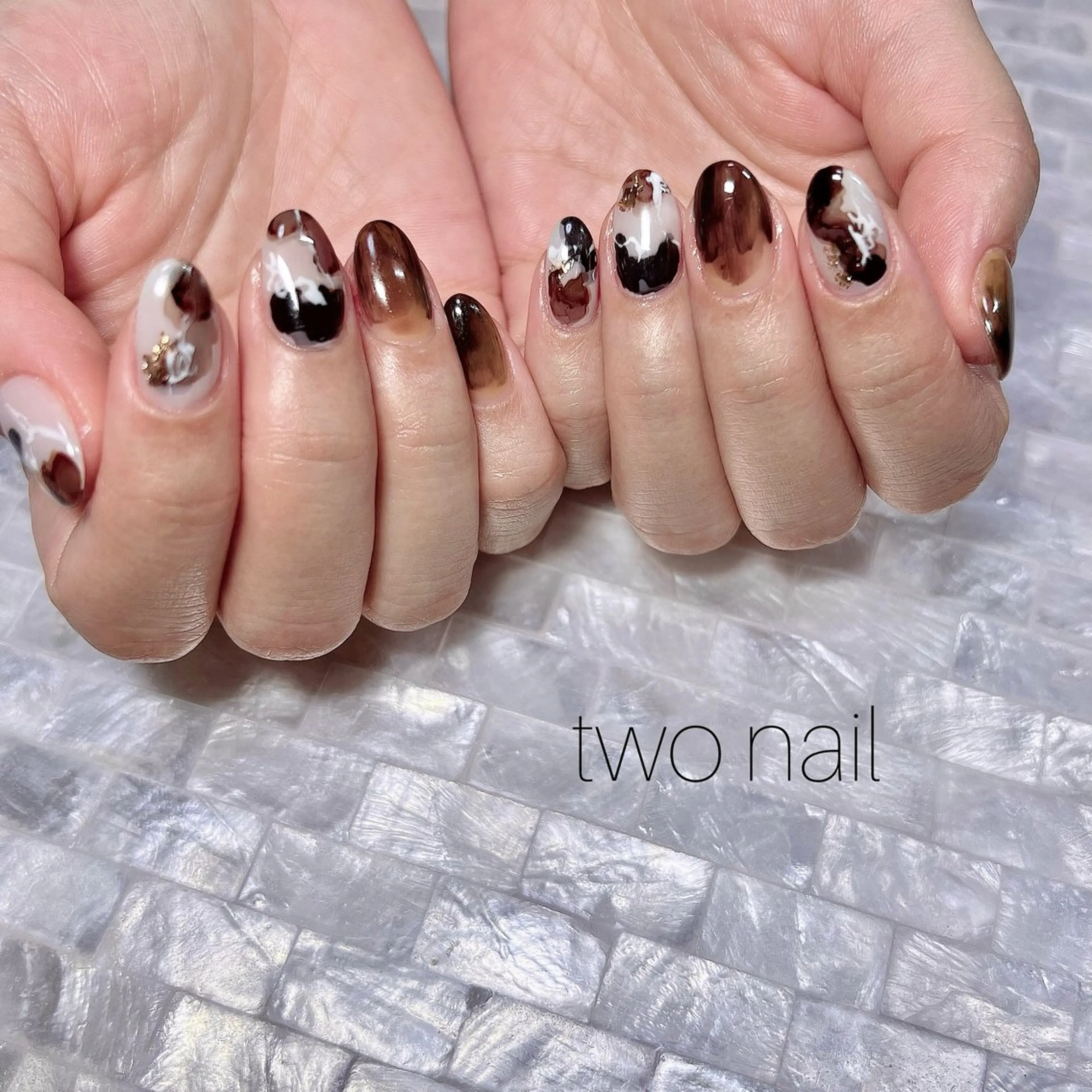 ネイル アートネイル ネイルチップ ホワイト ハンドネイル two nailのネイルデザイン