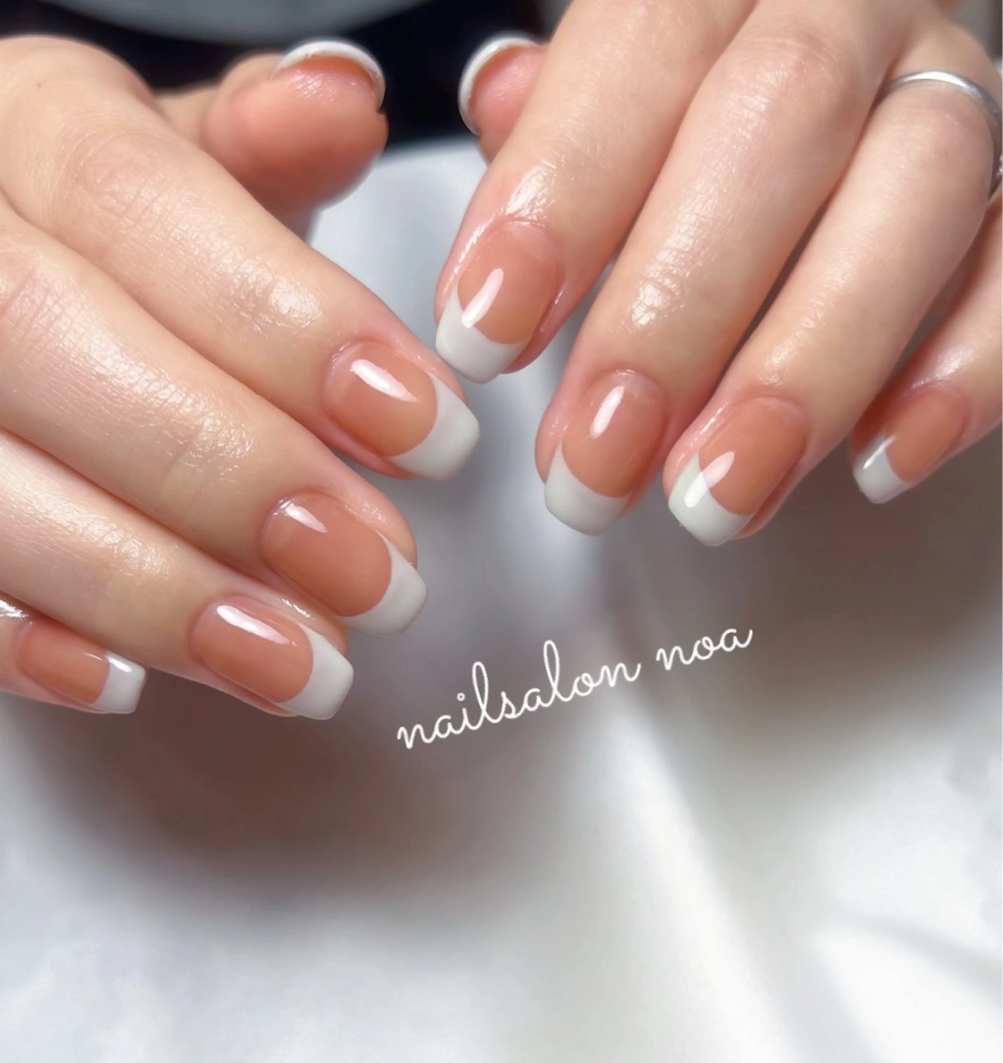 ネイル フレンチネイル ジェルネイル ニュアンスネイル パラジェル 夏ネイル noa nail所属・nailsalon noaのネイルデザイン