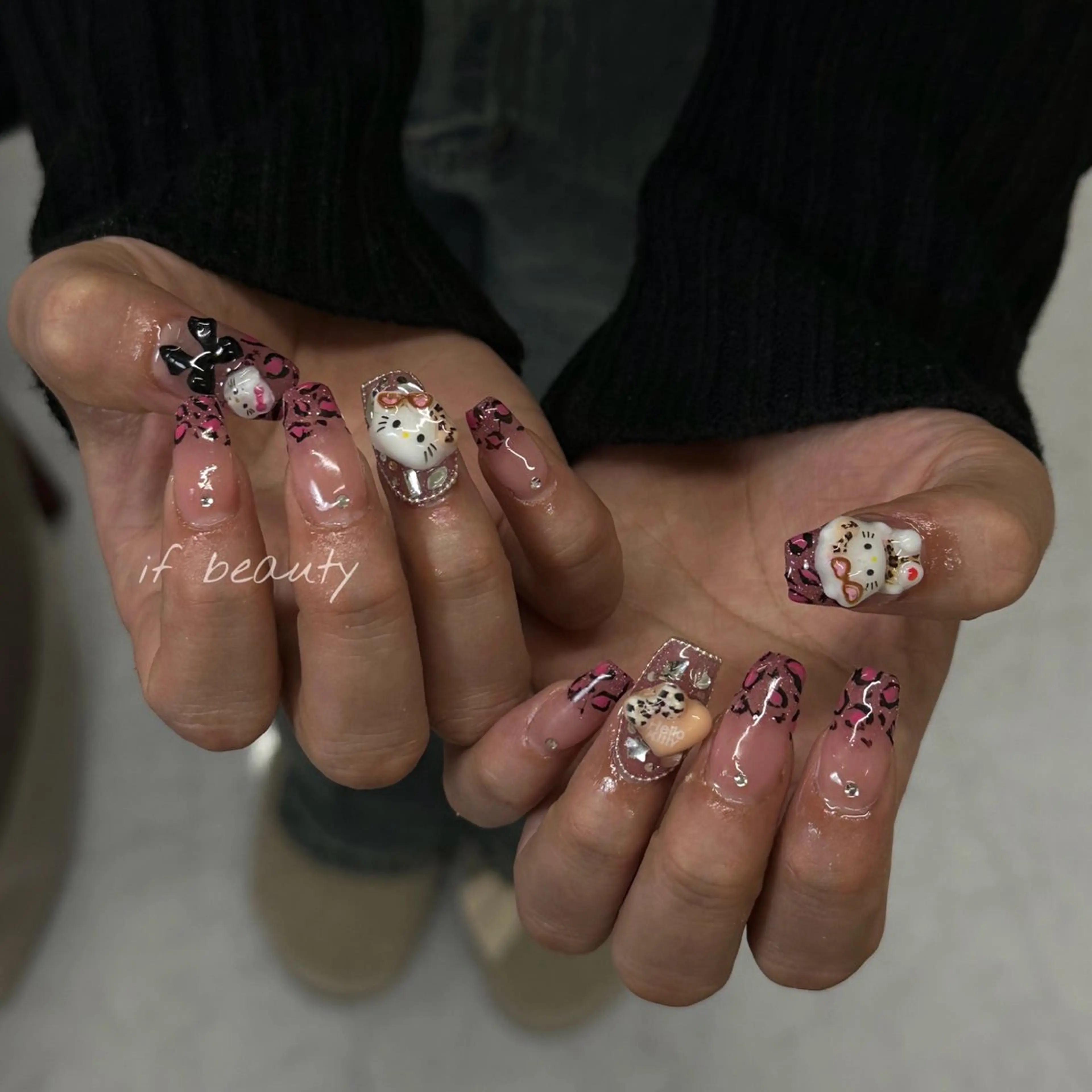 ネイル アートネイル ジェルネイル グラデーション パラジェル ワンホンネイル ハンドネイル if Hair＆Nail Salon所属・IKA /海外ネイル /個性派/ワンホンのネイルデザイン