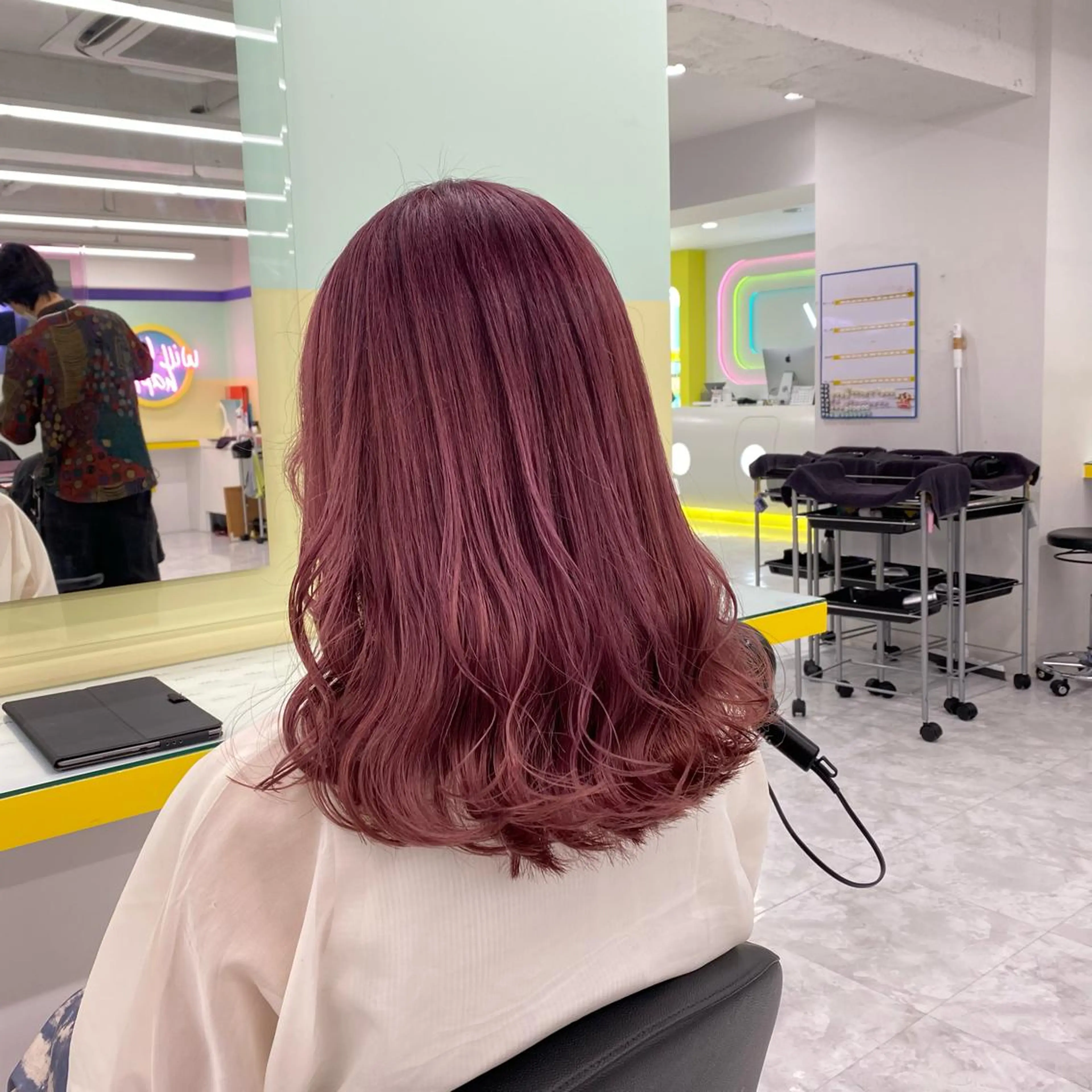 セミロング カラー ヘアアレンジ ヘアカラー トリートメント GOTODAY shair salon 横浜mare店所属・透明感抜群カラー mai🍑♡のヘアスタイル