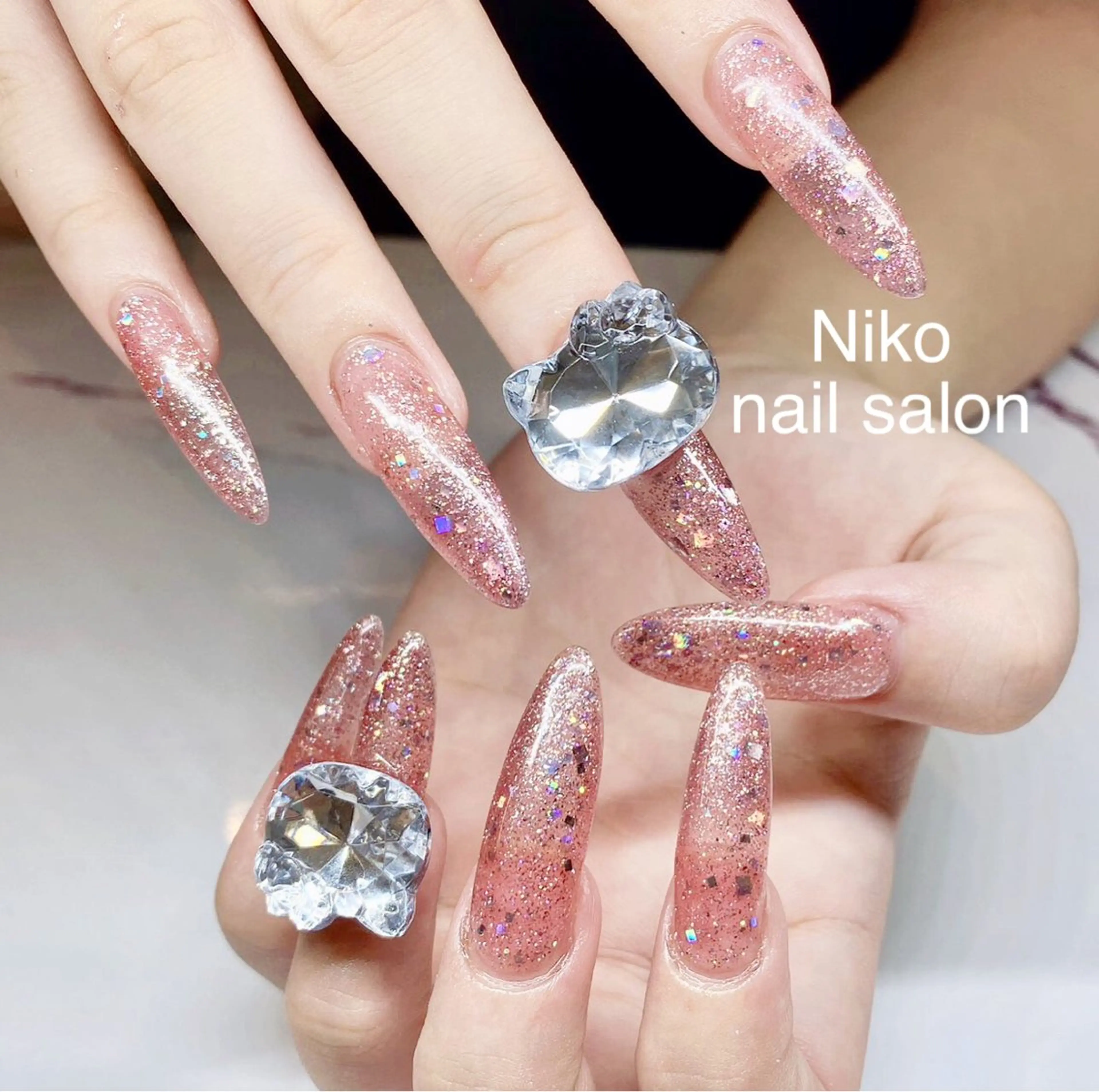 ネイル 長さ出し フットネイル フレンチネイル ジェルネイル 韓国ネイル Niko nailサロンのネイルデザイン