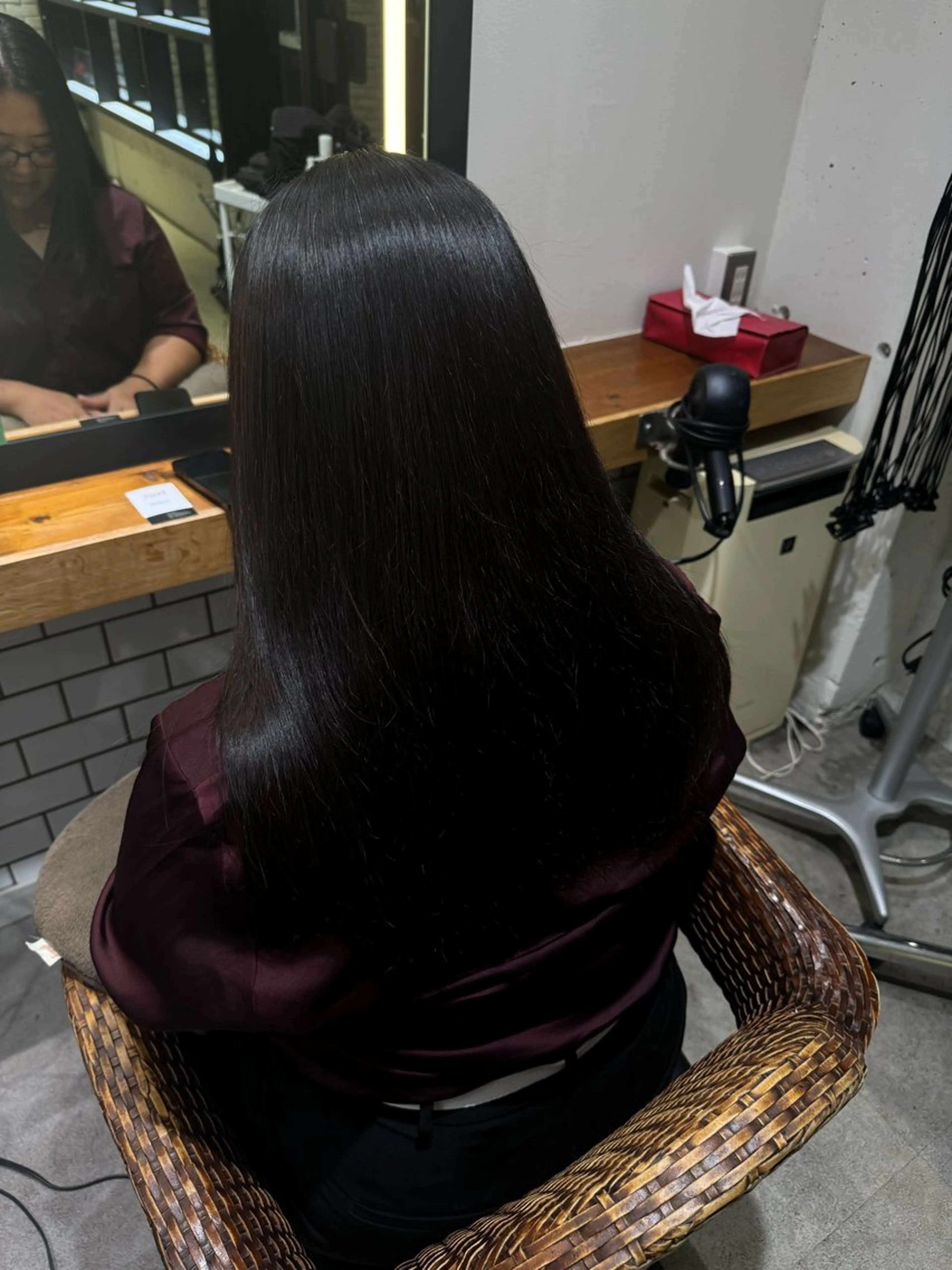 ロング トリートメント ヘッドスパ red neo あいりのヘアスタイル