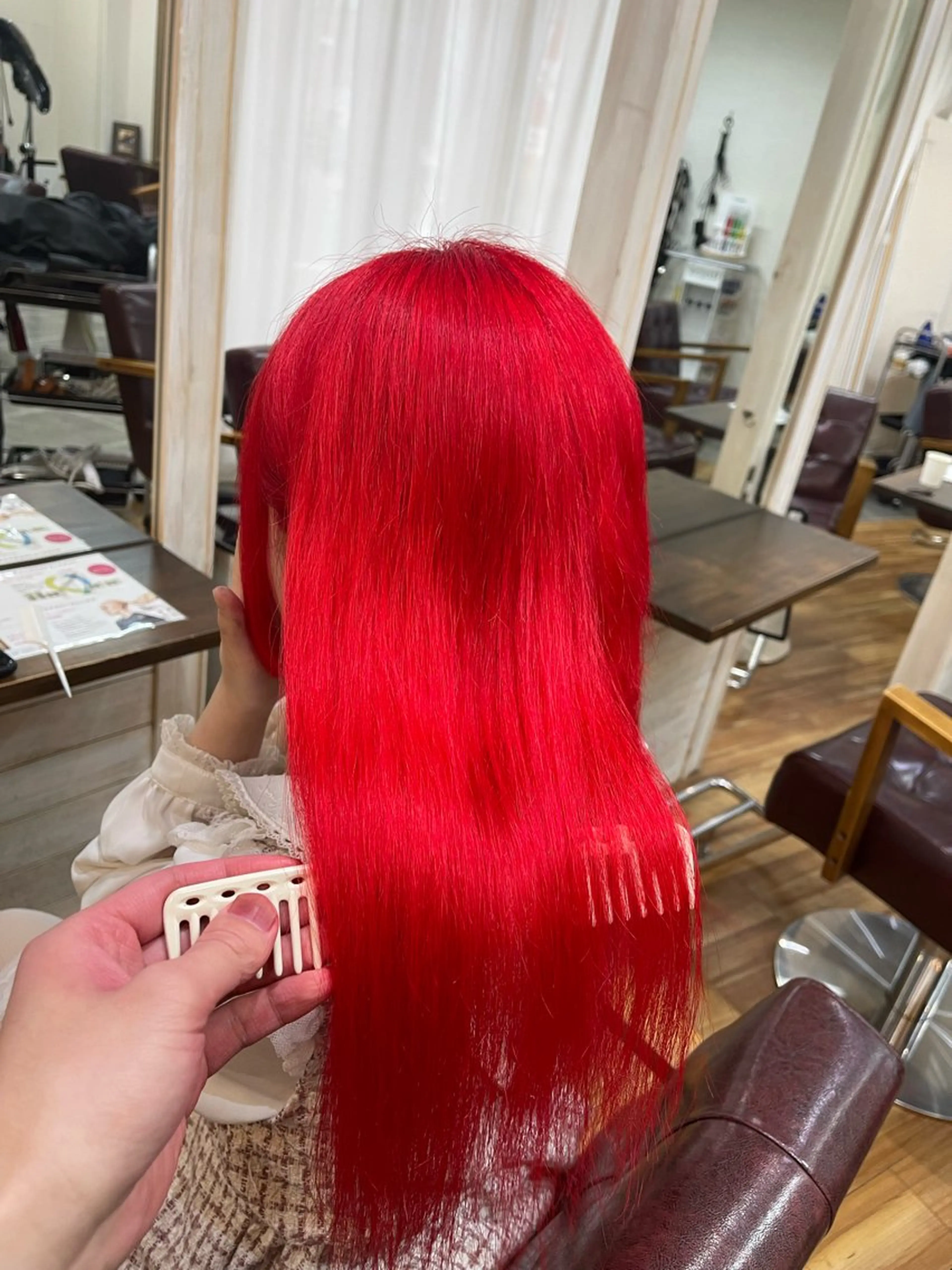 ロング カラー ブリーチ ケアブリーチ ハイトーンカラー ピンクカラー レッドカラー カット ヘアカラー トリートメント SOYON西大寺店所属・ダブルカラー/ 髪質改善💎安藤のヘアスタイル