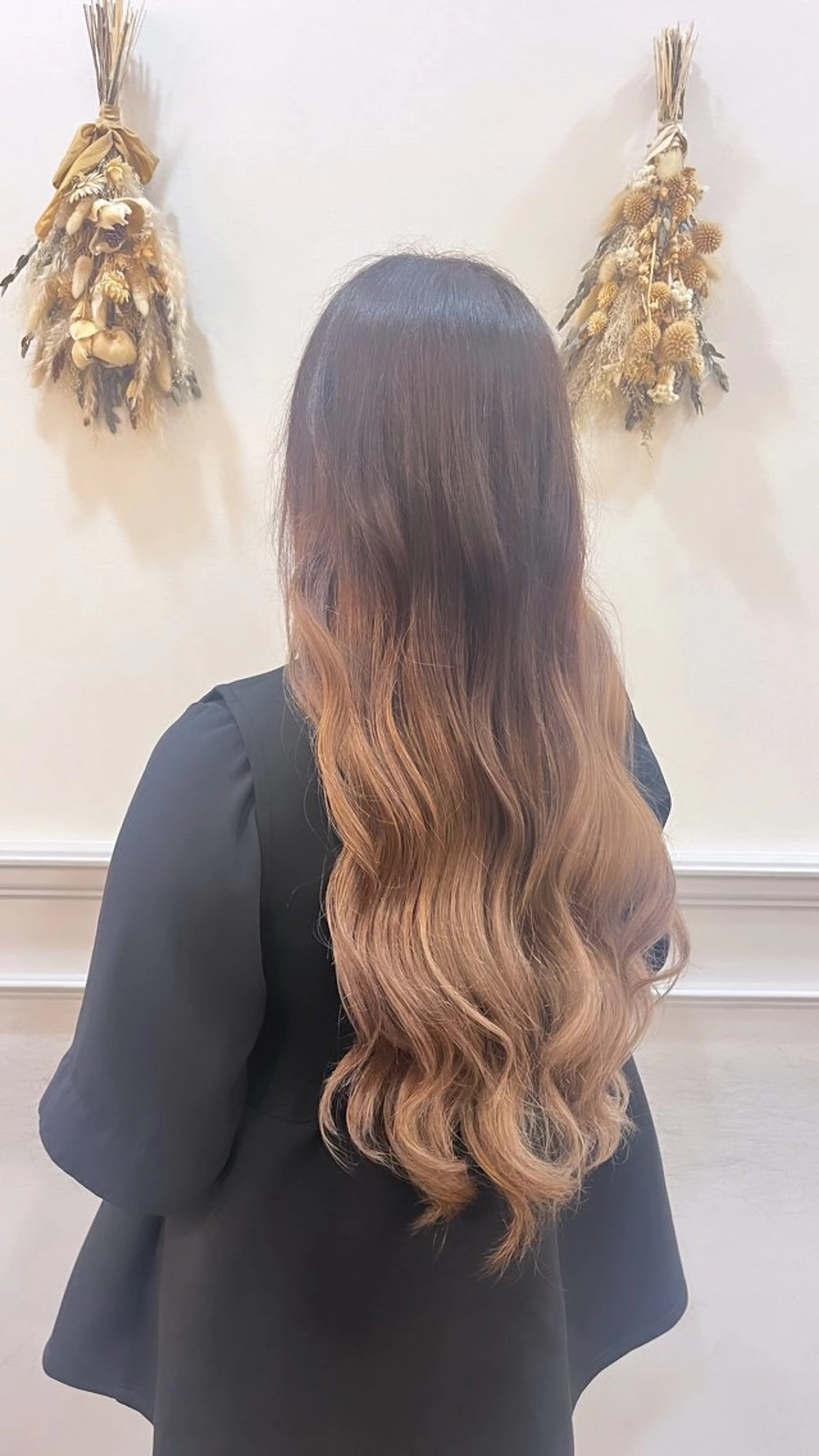 ロング カラー ベージュカラー ダブルカラー グラデーションカラー さとう ちほみ🐼のヘアスタイル