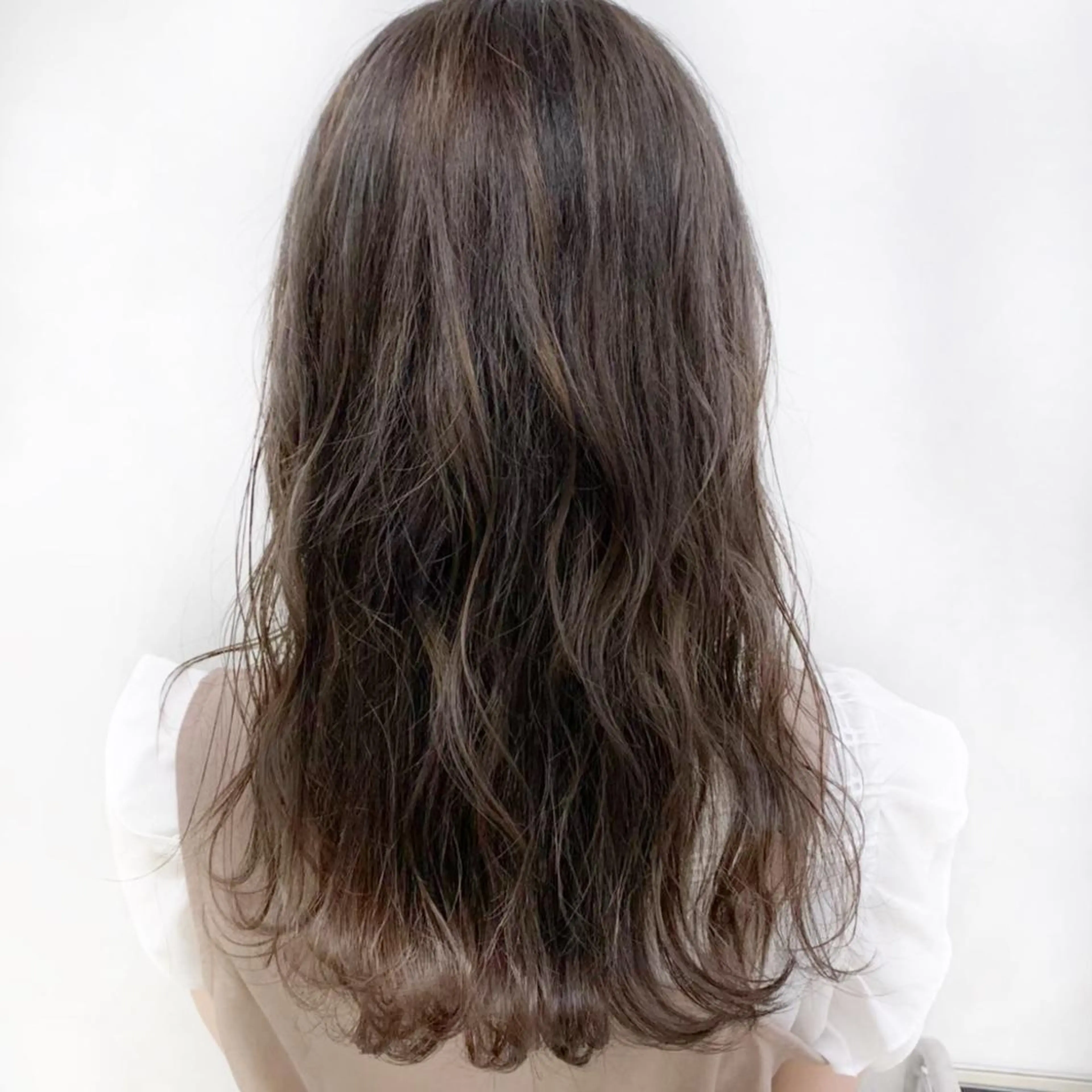 ミディアム カラー ヘアアレンジ 💕上野美容師☁ ブリーチ💖サワのヘアスタイル