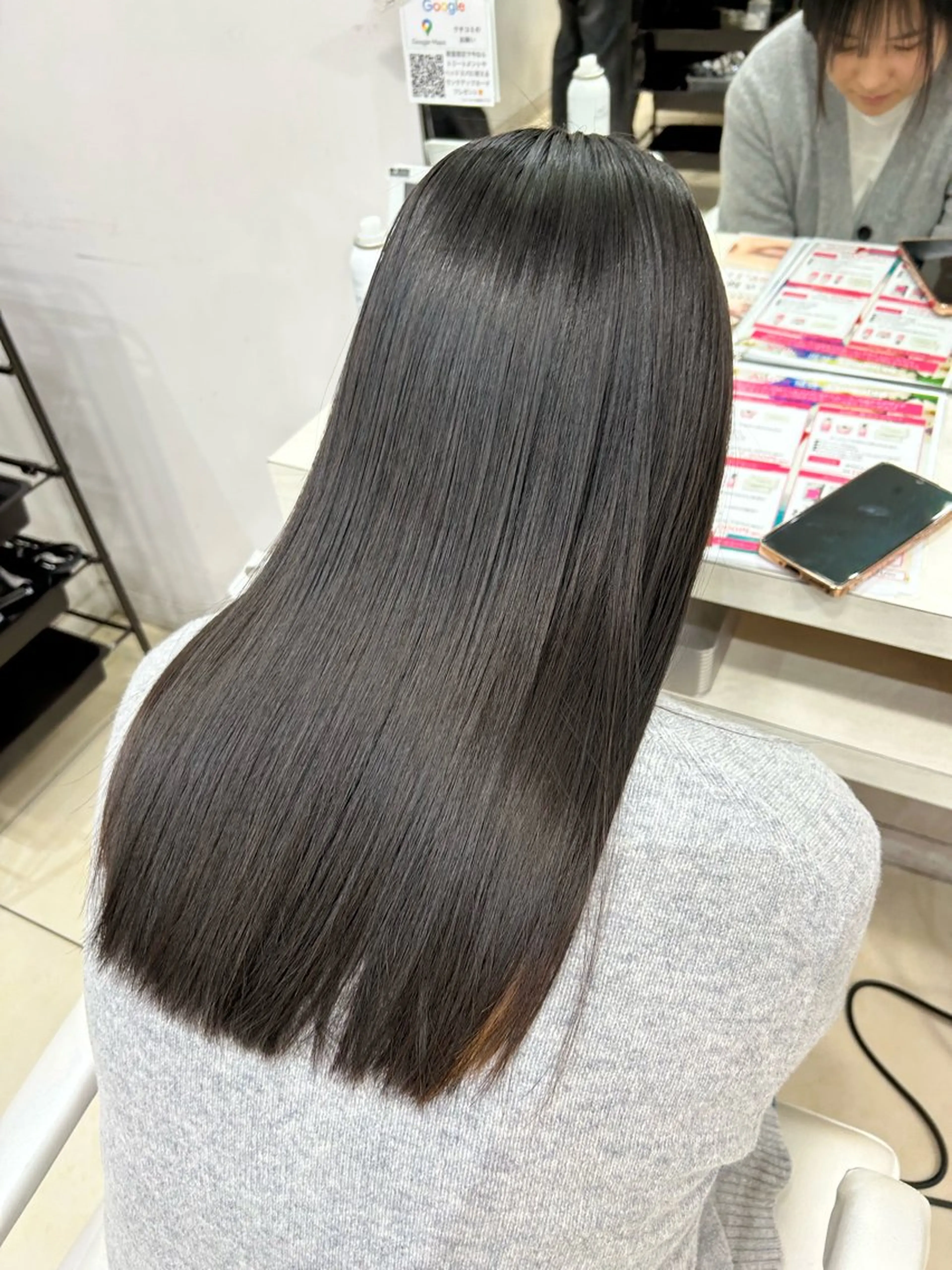 セミロング 縮毛矯正 【髪質改善カラー】 瀧田嵐士🇰🇷のヘアスタイル