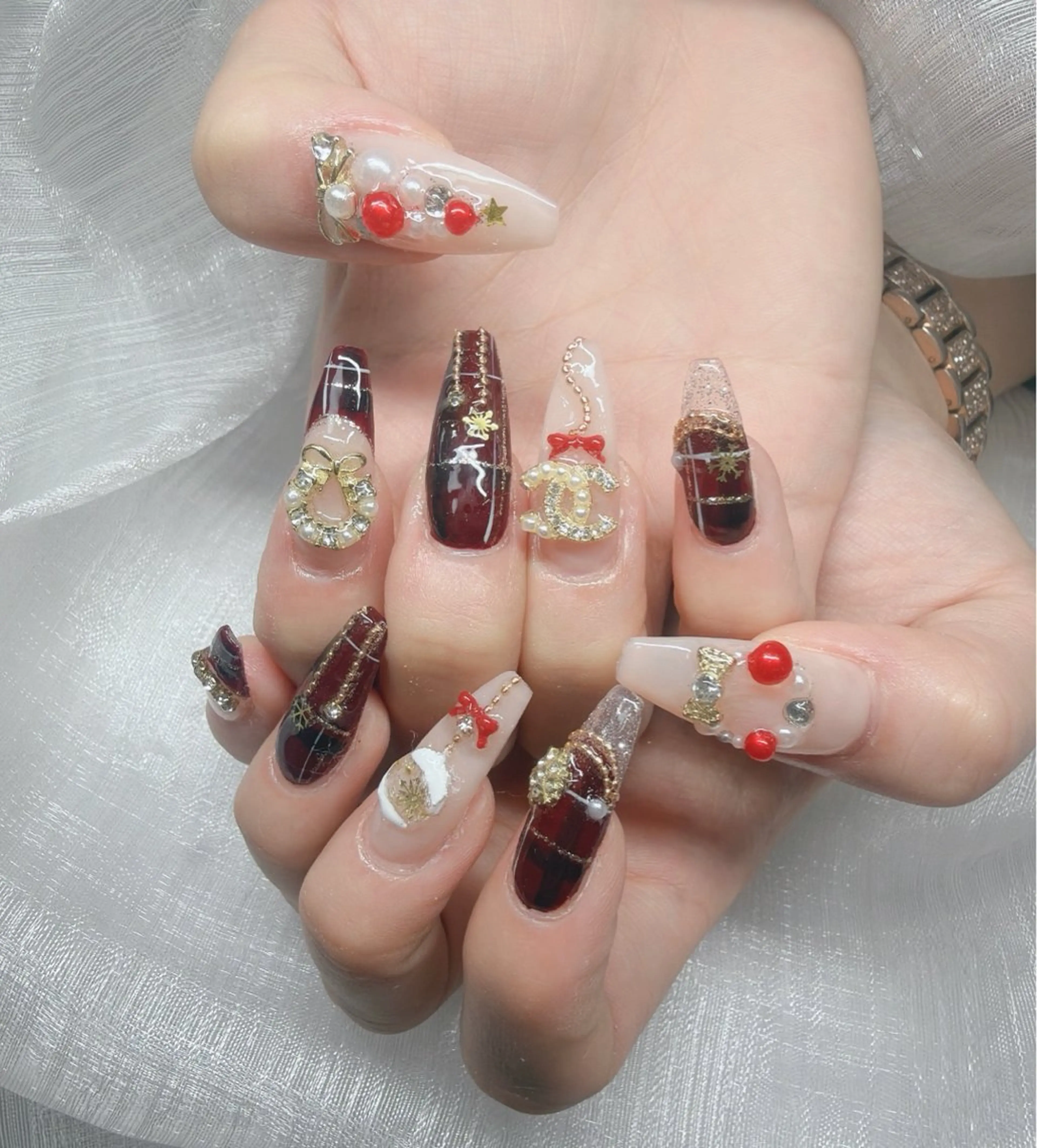 ネイル ハンドネイル Lee Nailsのネイルデザイン