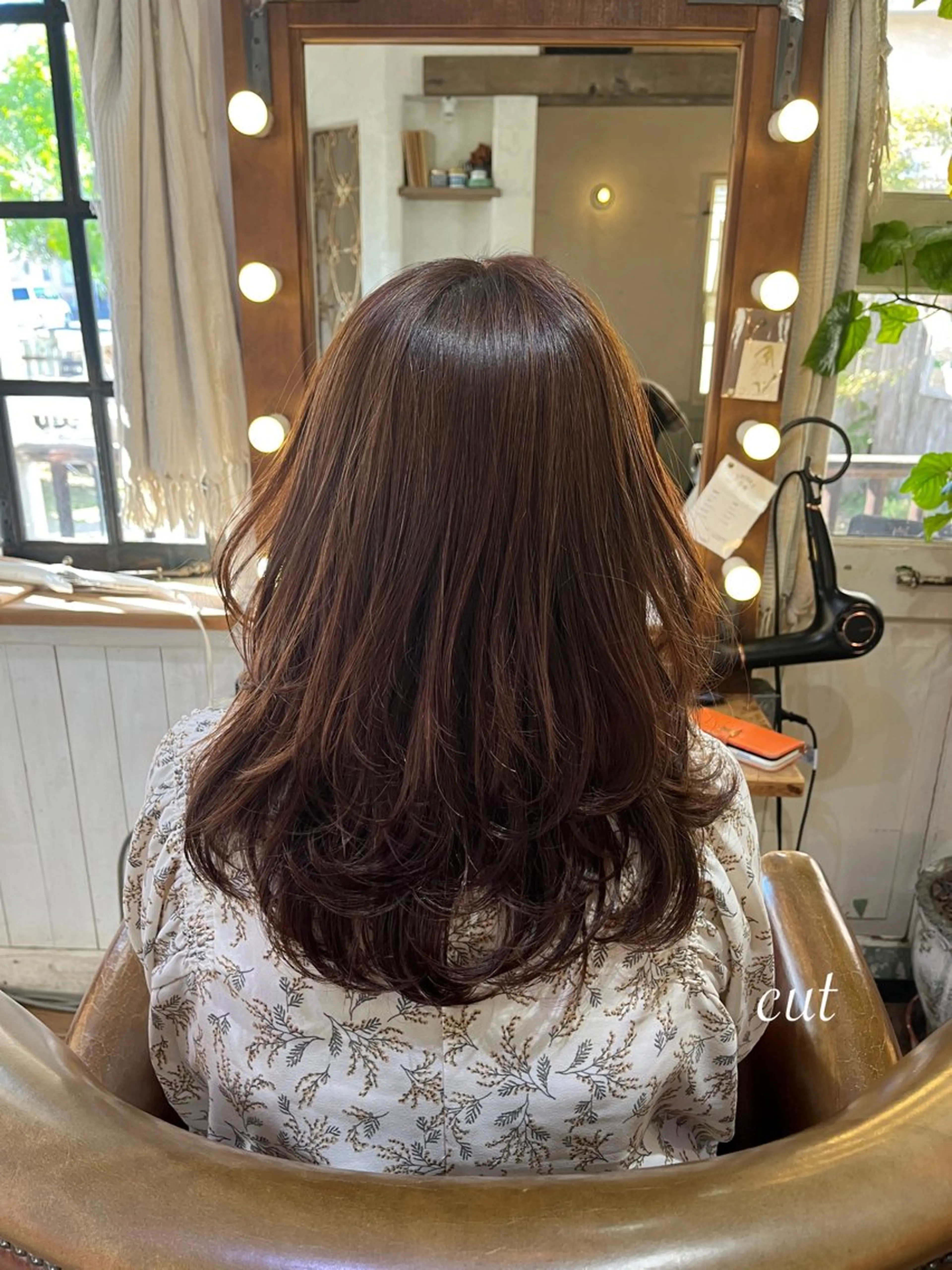 セミロング レイヤーカット 縮毛矯正 カット カット/カラー/ ハイライト/縮毛のヘアスタイル
