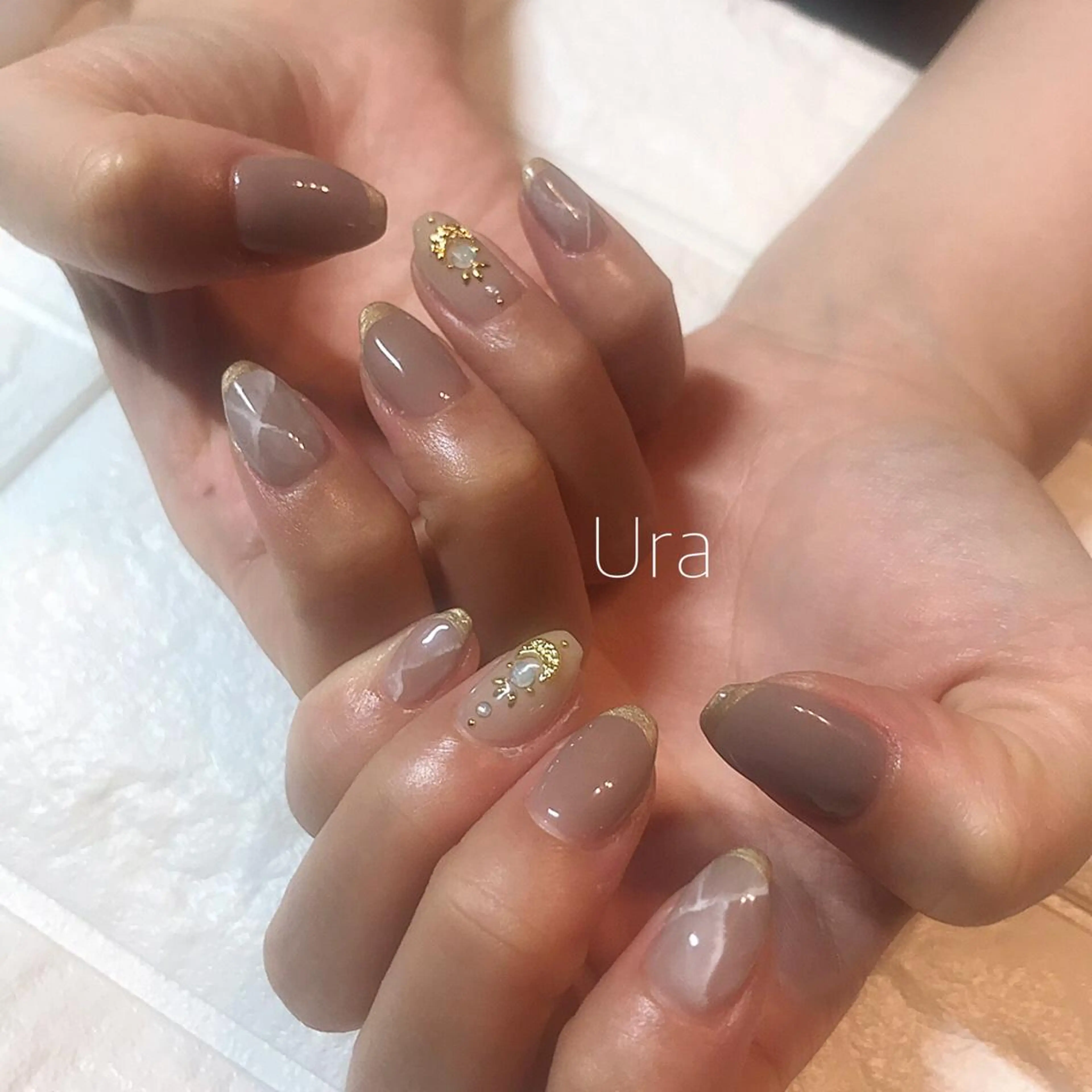 ネイル UrakoNail 《nail》のネイルデザイン