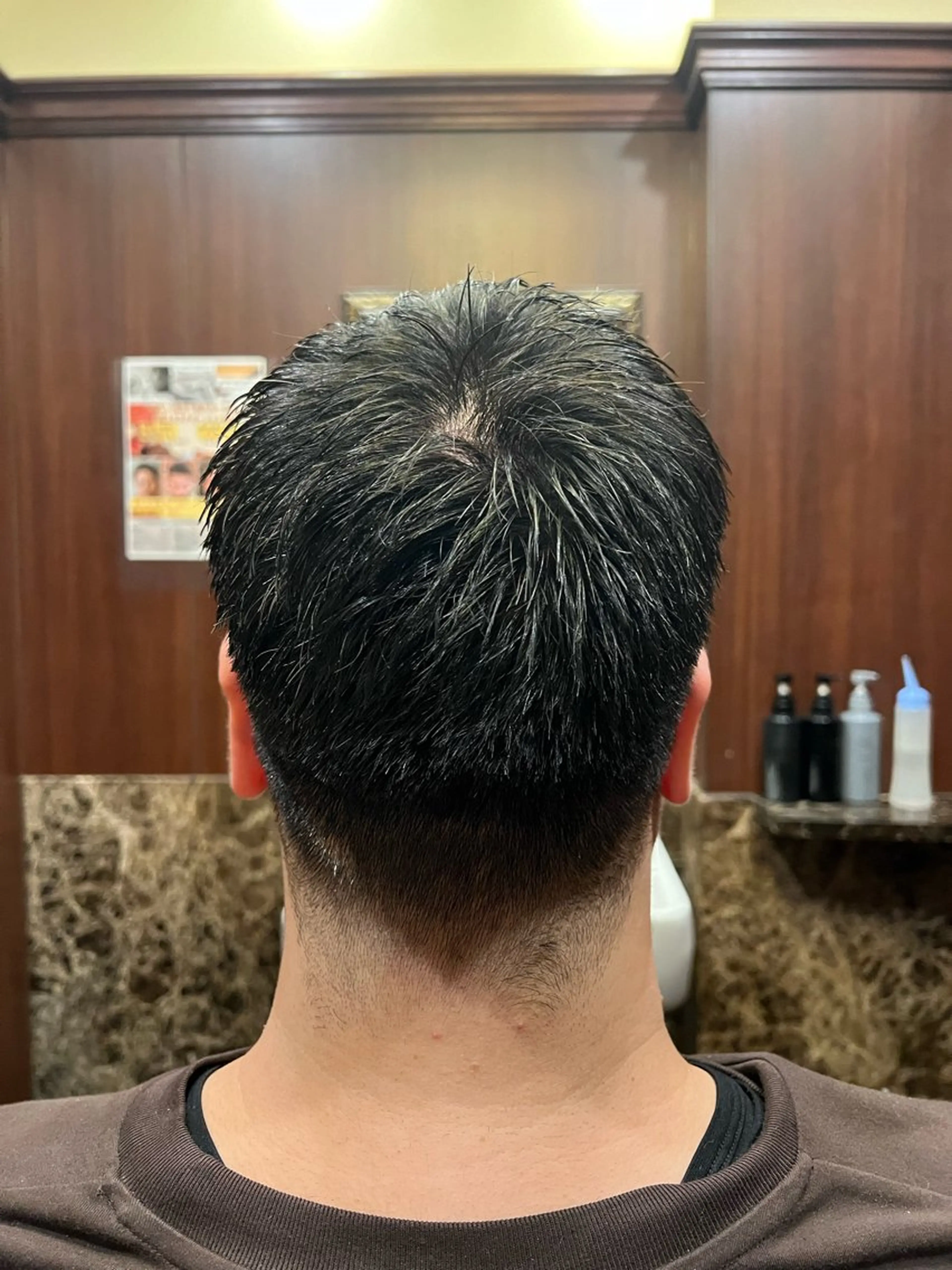 ショート ヒロ銀座バーバーショップ丸の内所属・秋山 琳太のヘアスタイル