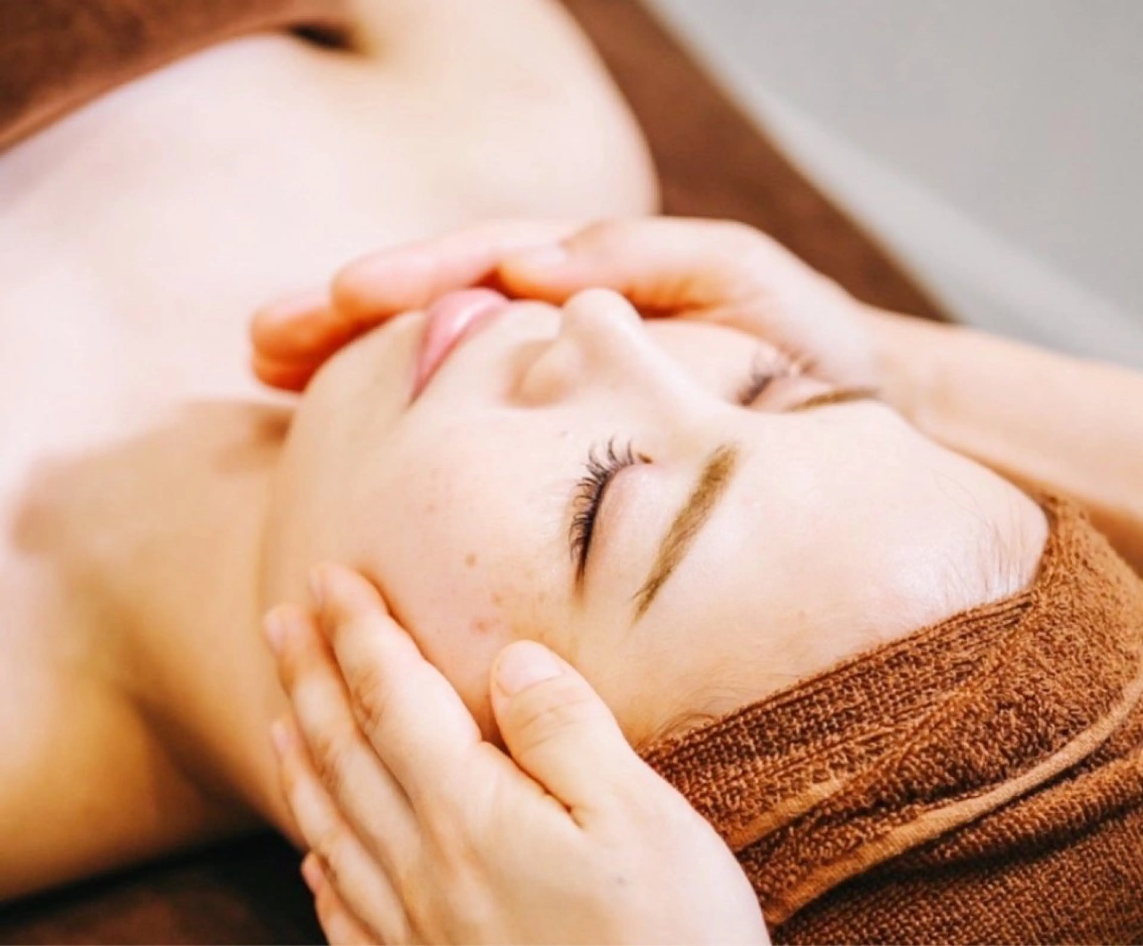 美肌フェイシャルマッサージ¥4500オールハンドで安心の心地よさ♪の写真