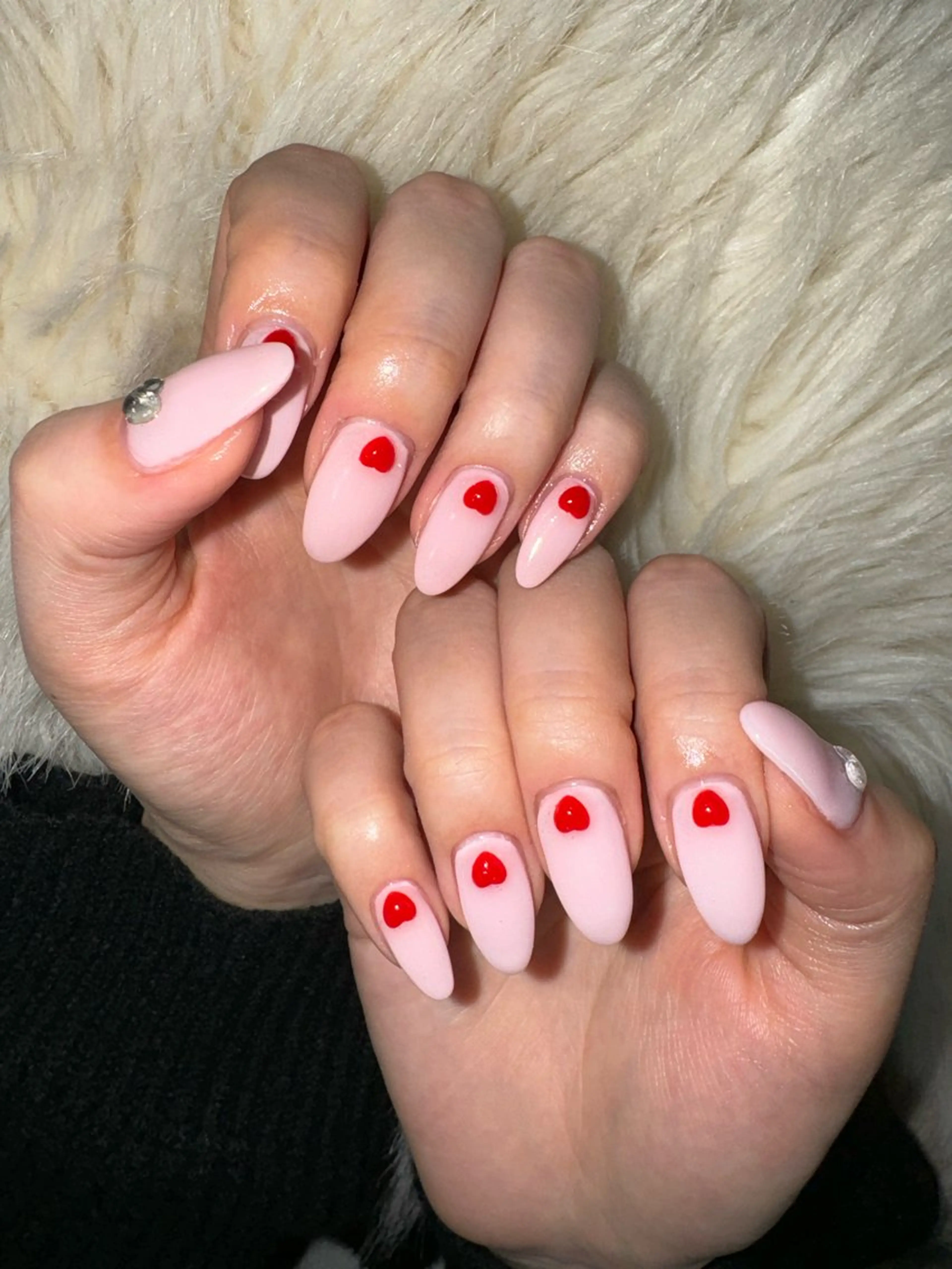 ネイル ジェルネイル ガーリー ハート 韓国ネイル 持ち込み ハンドネイル flowers nailのネイルデザイン