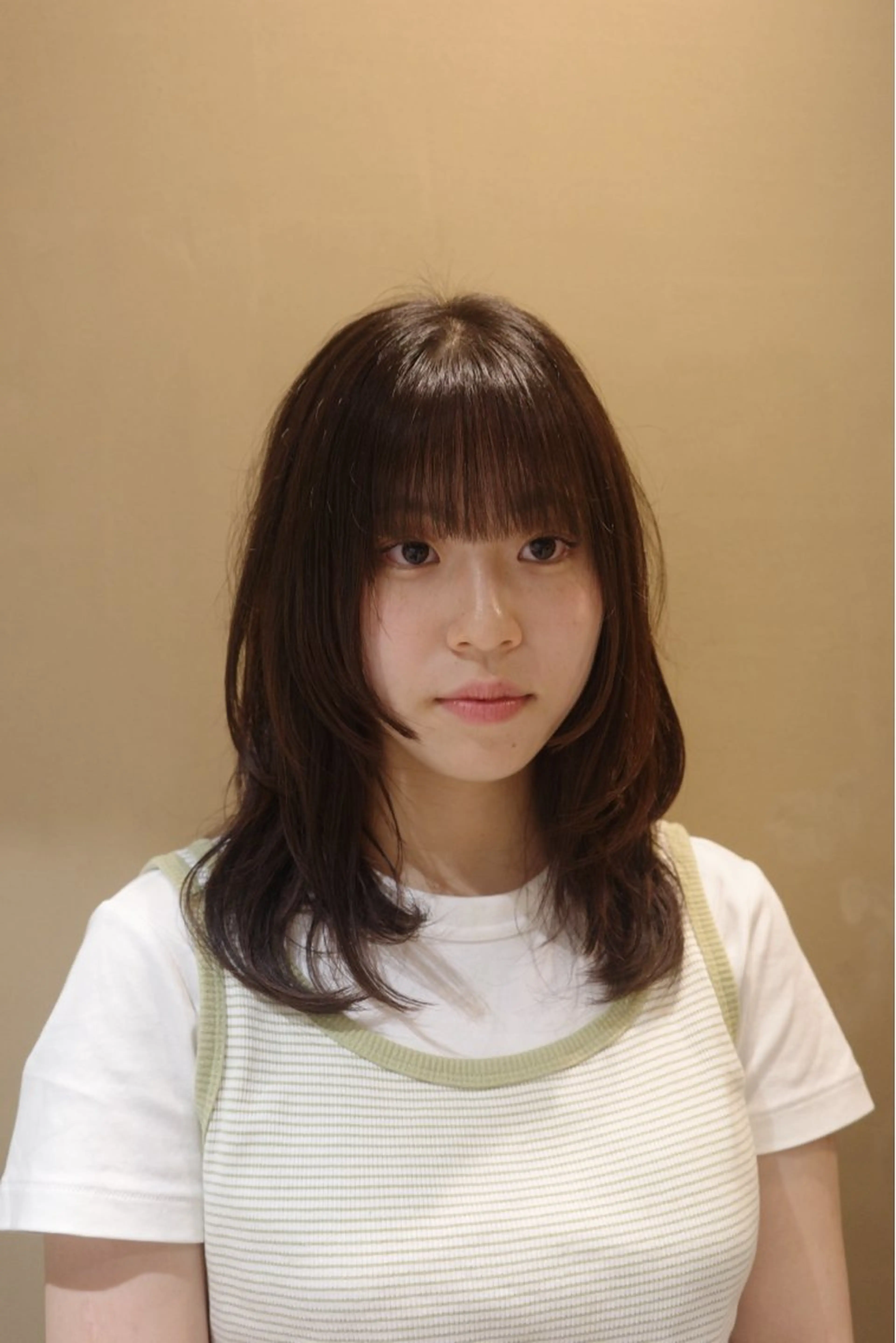 ミディアム 内田 海香のヘアスタイル