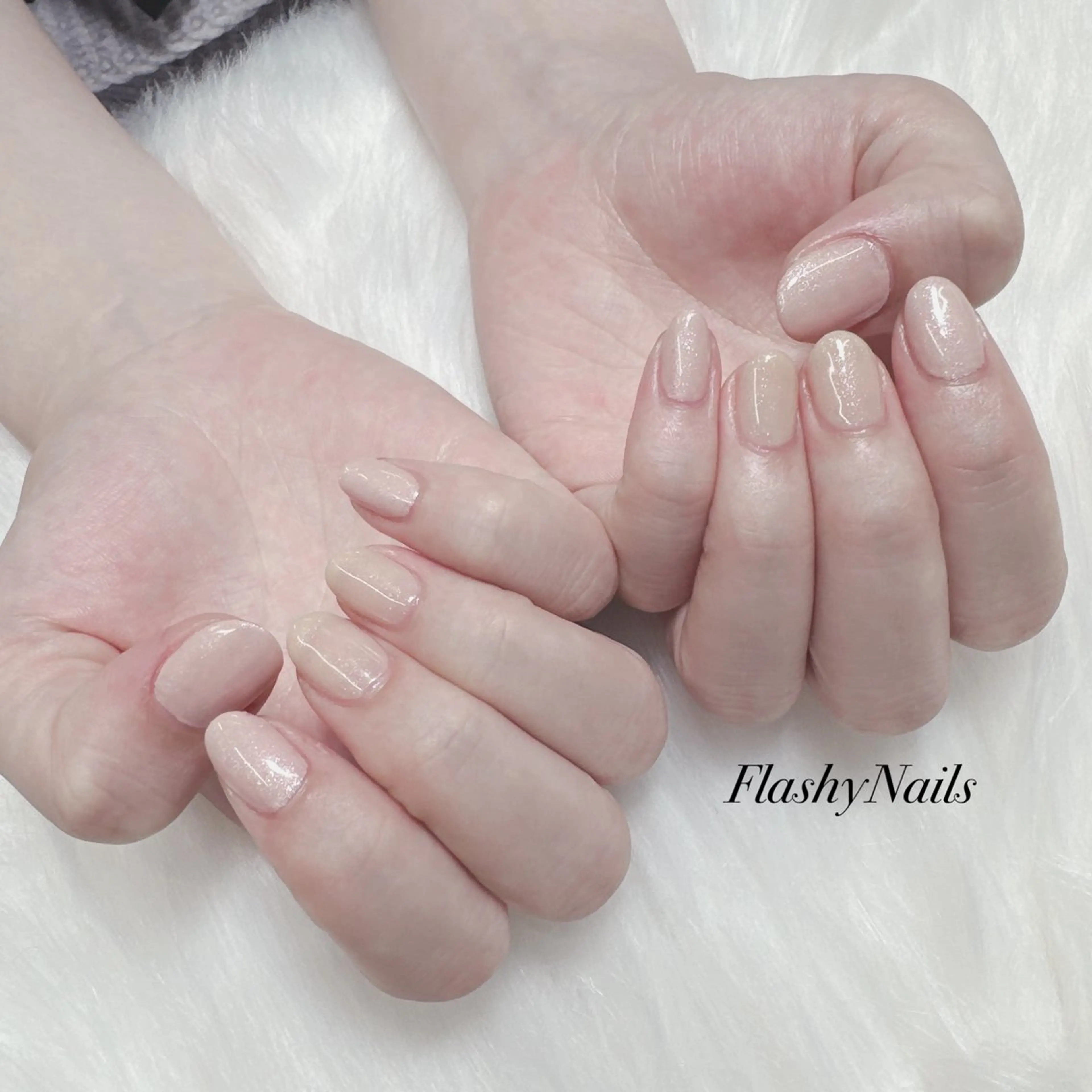 ネイル ハンドネイル Flashy Nailsのネイルデザイン