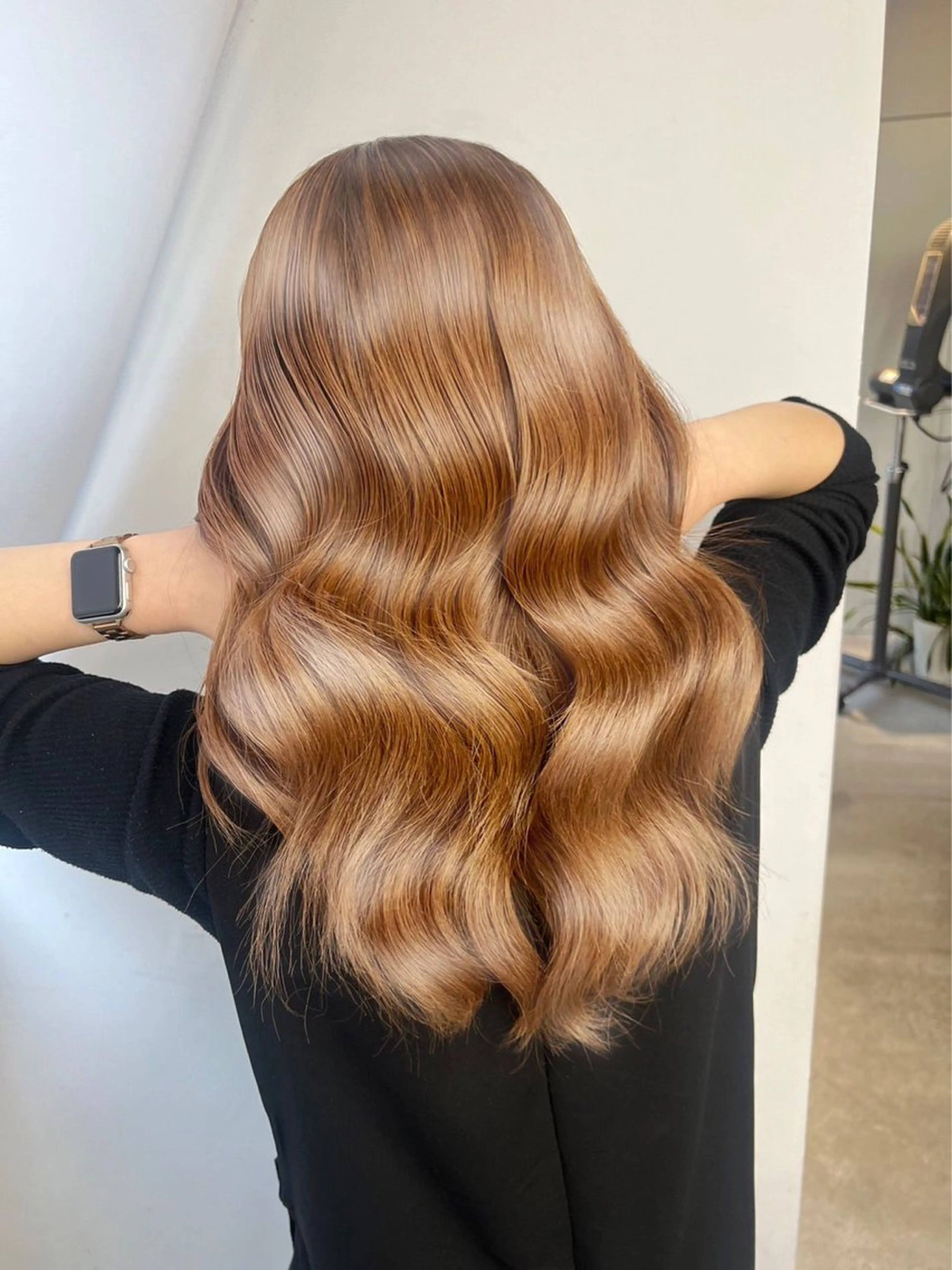 ロング カット ヘアカラー トリートメント アメモリ ヒロアキのヘアスタイル