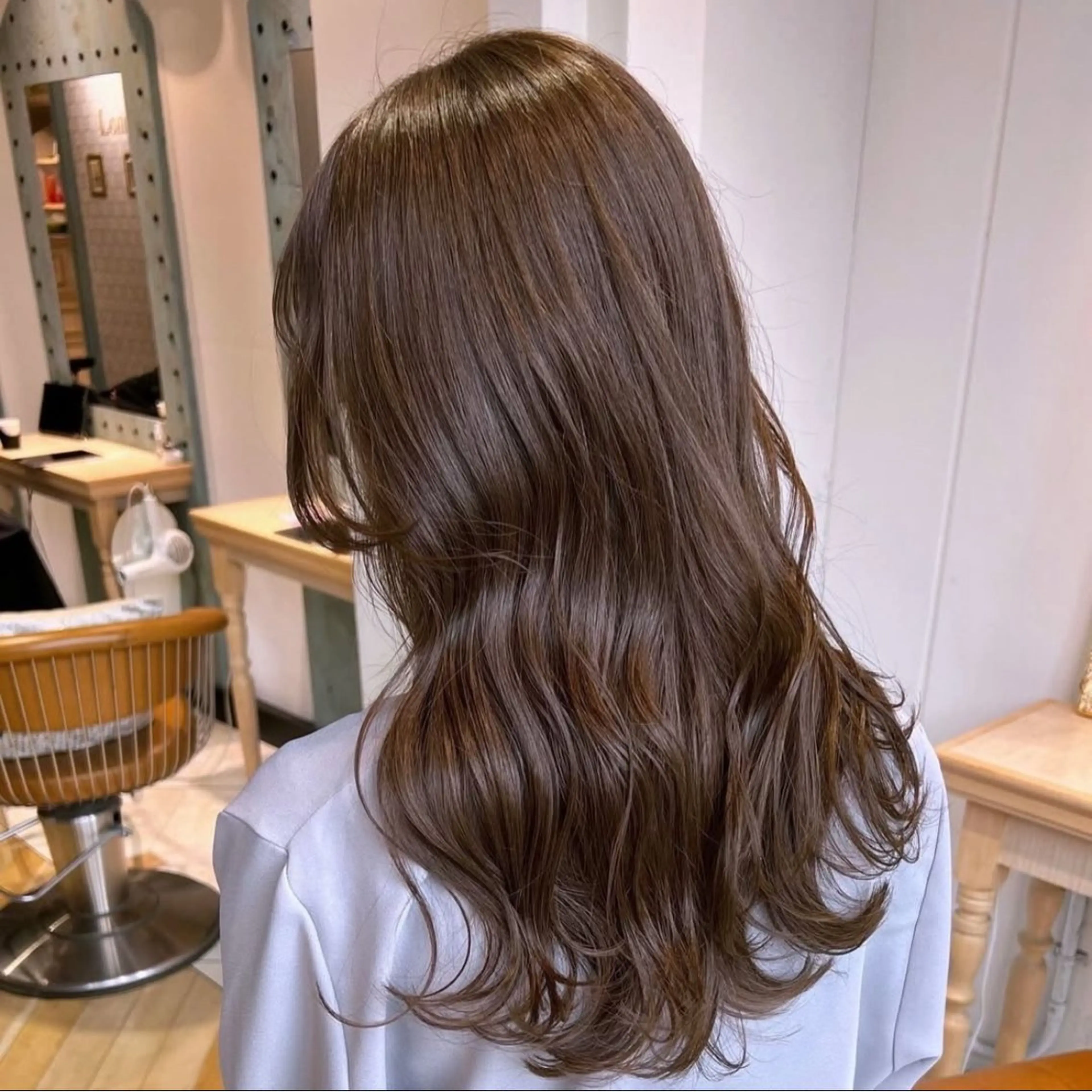 ロング ヘアカラー トリートメント 服部大地/ブリーチ 無しWカラー髪質改善のヘアスタイル