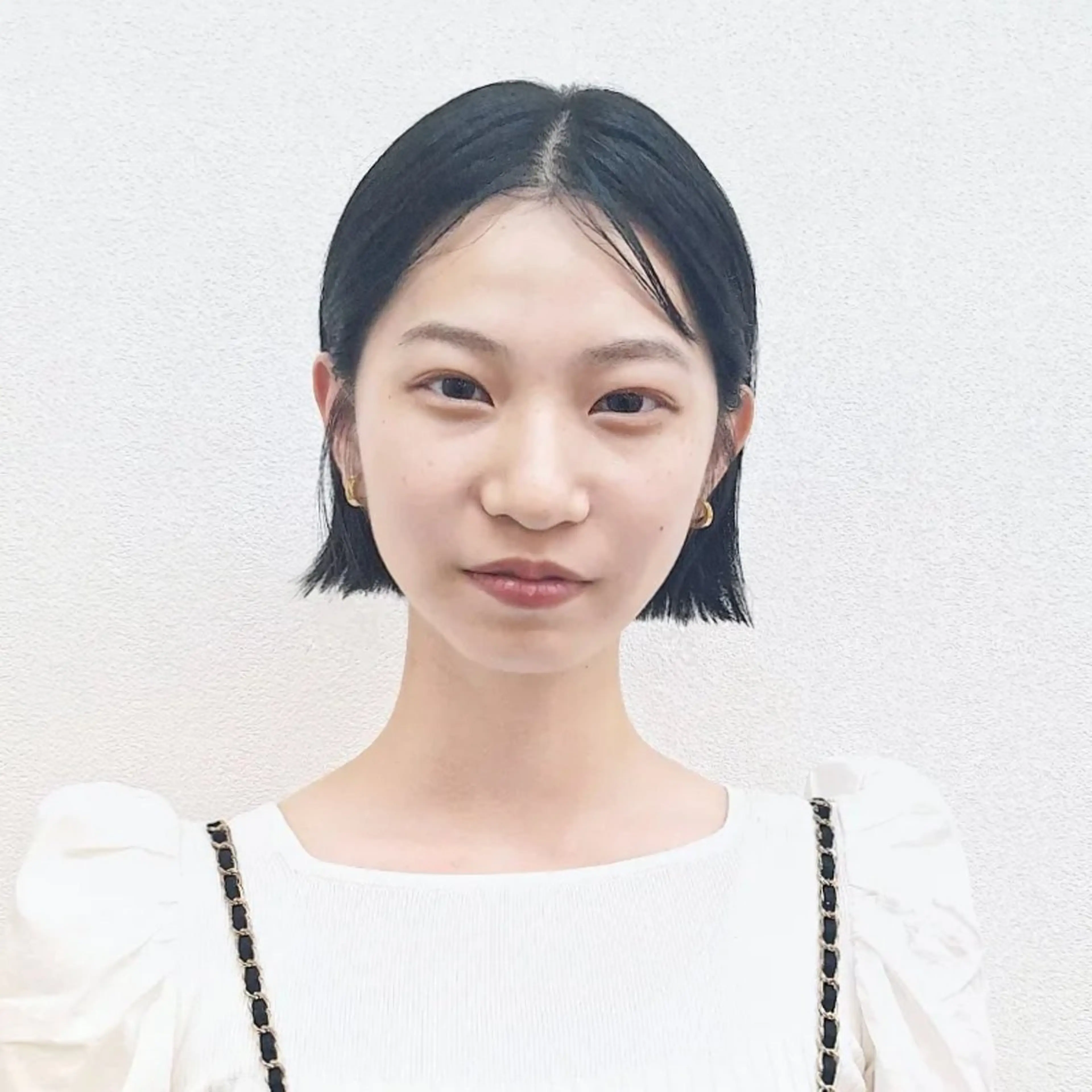 ショート カラー ショートボブ 黒髪 ボブ ショートヘア yolo.所属・夜特化型ヘアサロン 𓃱yolo.タナベのヘアスタイル