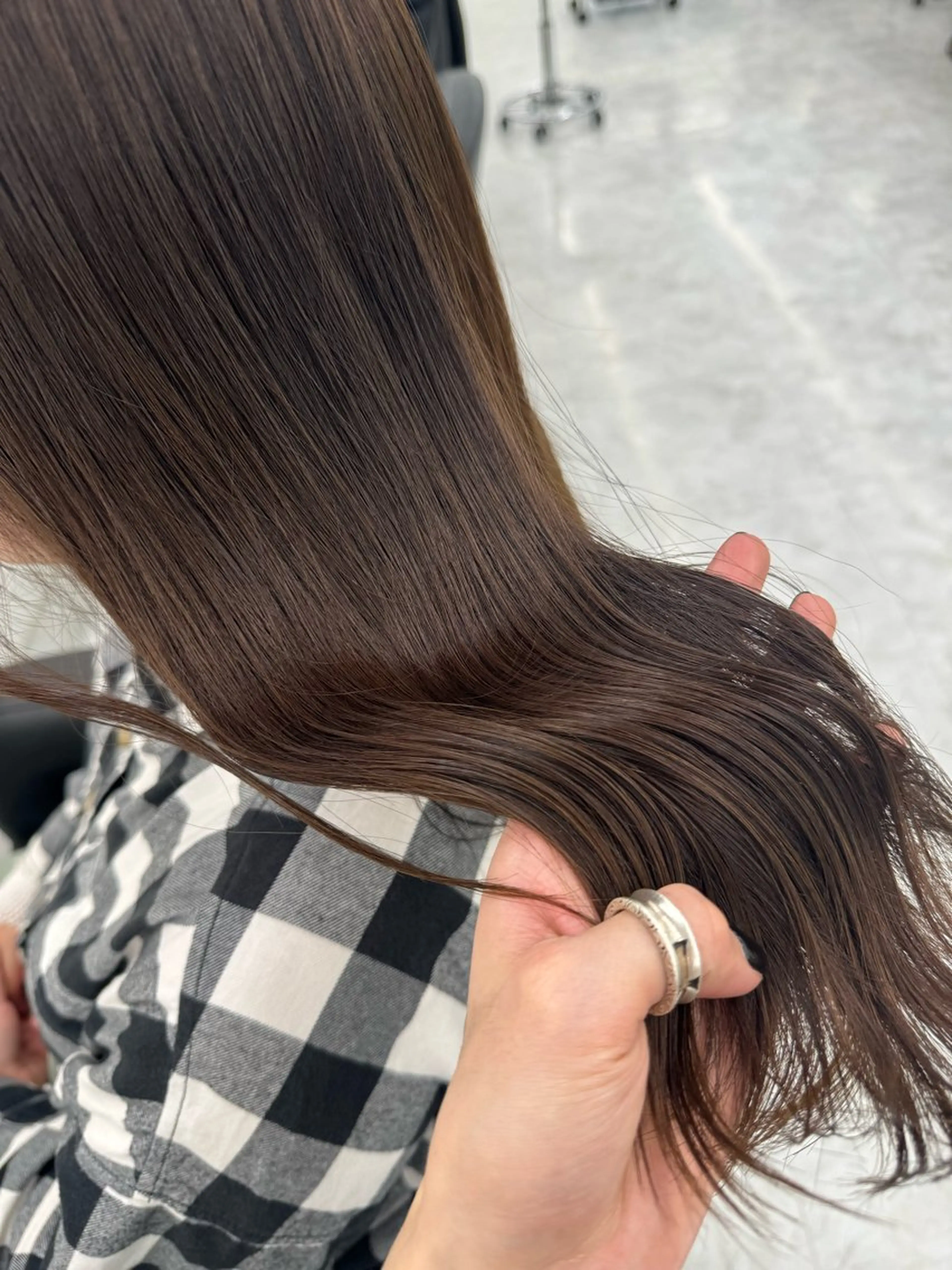 ロング カラー ヘアアレンジ ブラウンカラー 透明感カラー カット ヘアカラー ☁️縮毛矯正✖️ 赤み消し☁️りくのヘアスタイル
