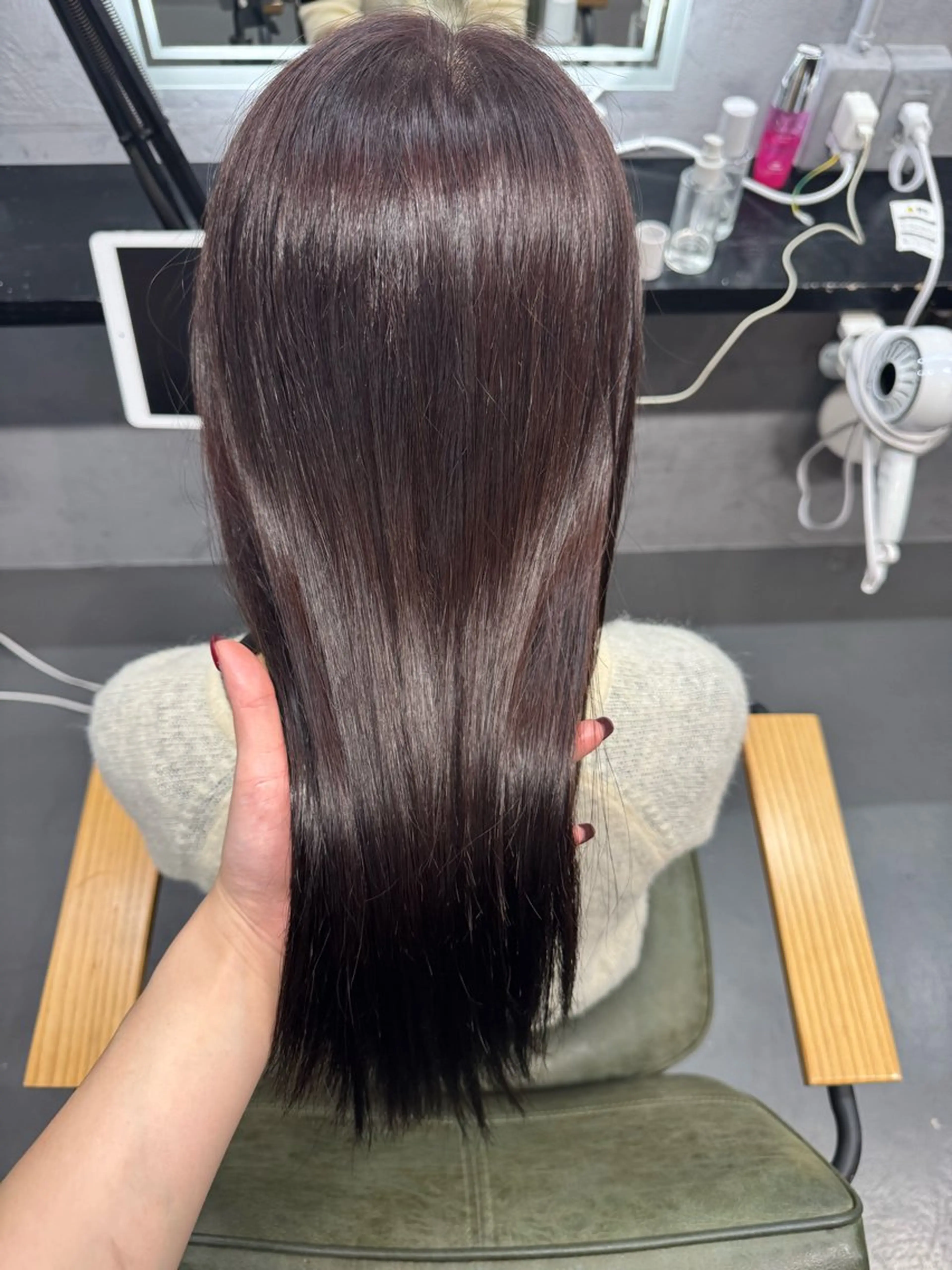 ブリーチなしのワンカラー🩵 + Aujua トリートメントの写真
