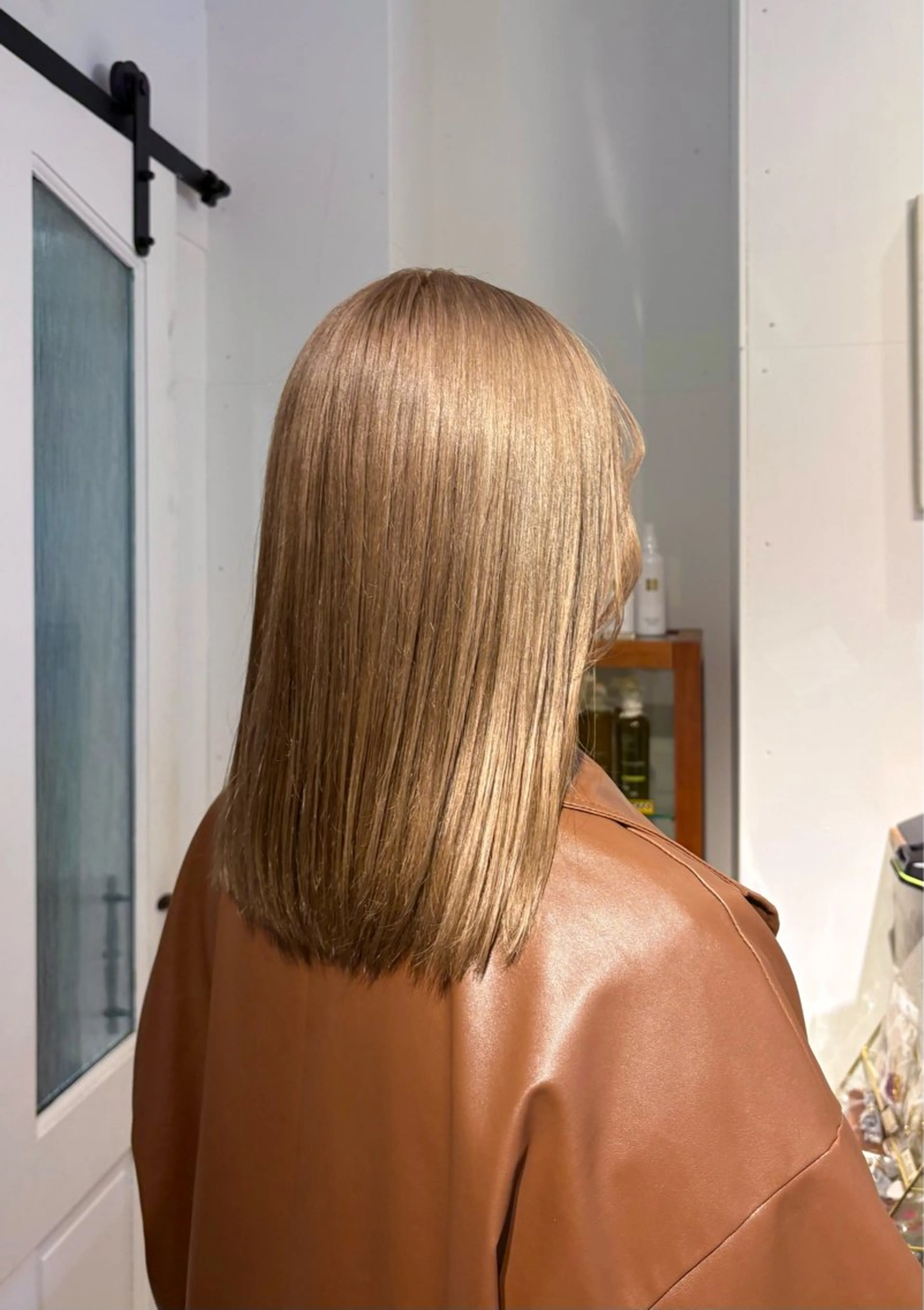 【期間限定】【平日限定】ブリーチ+カラー+トリートメント🌟の写真