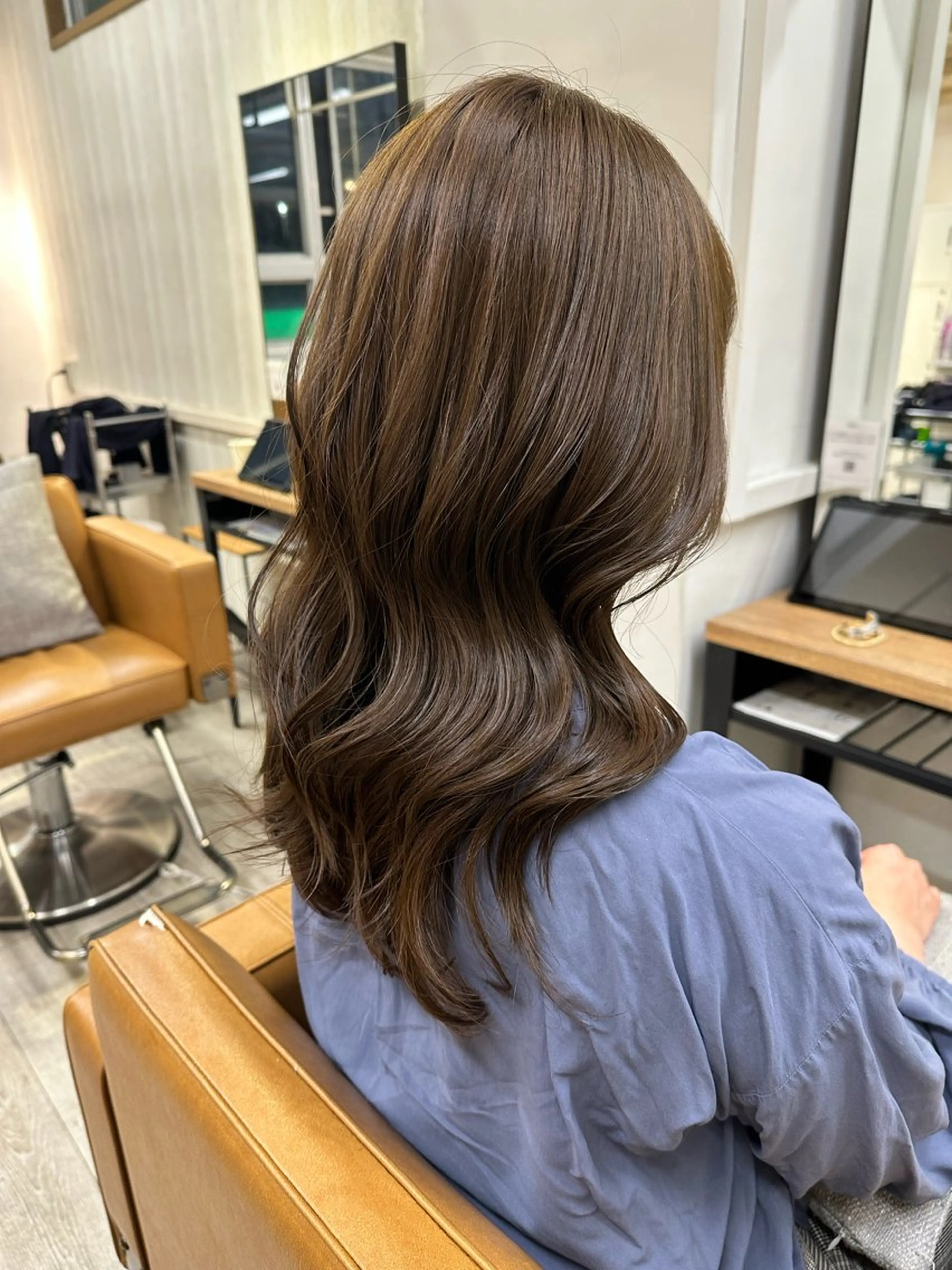 ロング カラー ベージュカラー くびれヘア 韓国風ヘア レイヤーカット カット ヘアカラー トリートメント 🌈ショート&レイヤ ー特化/中村崇宏🌈のヘアスタイル