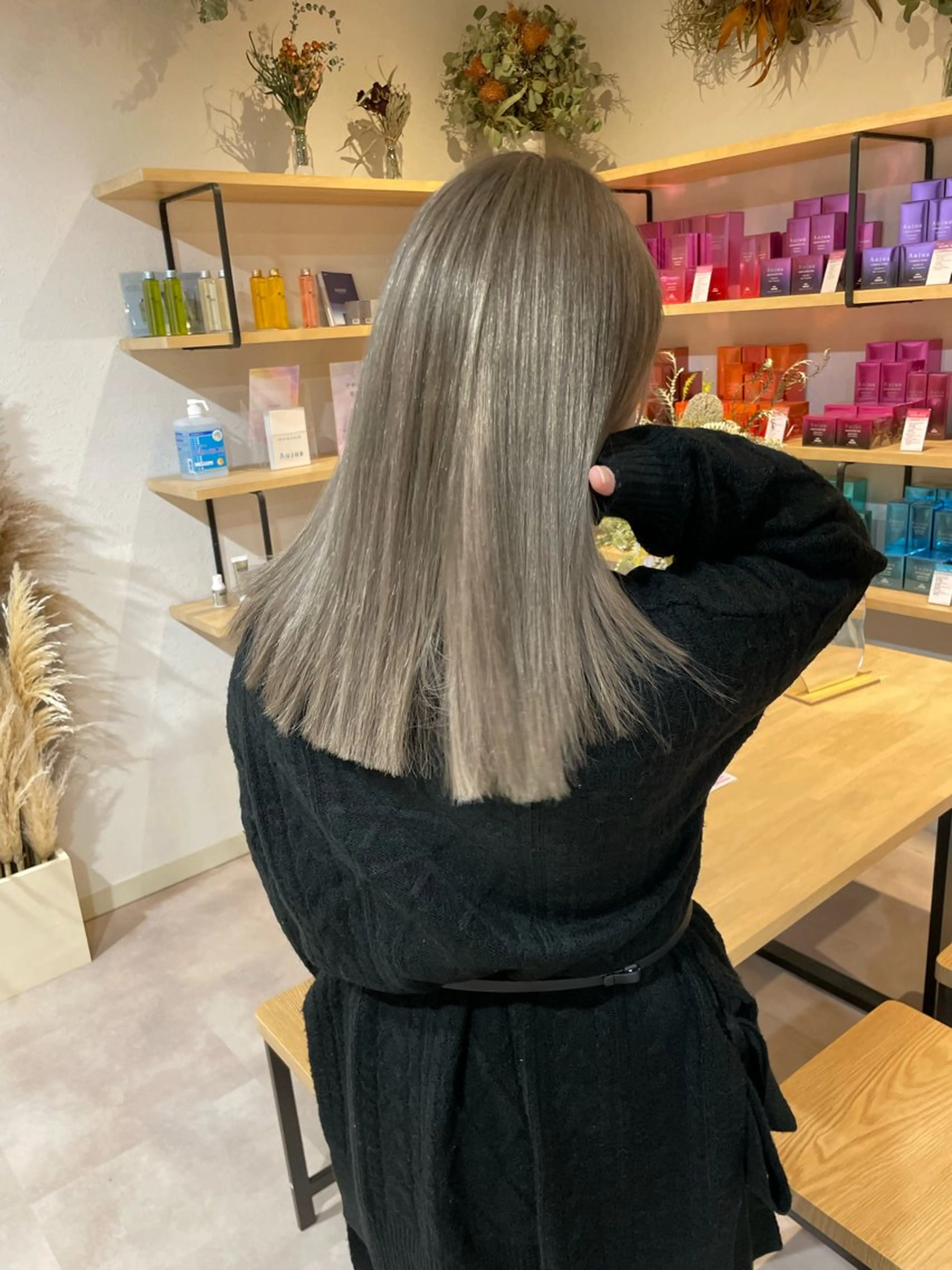 セミロング 韓国/透明感 riToのヘアスタイル