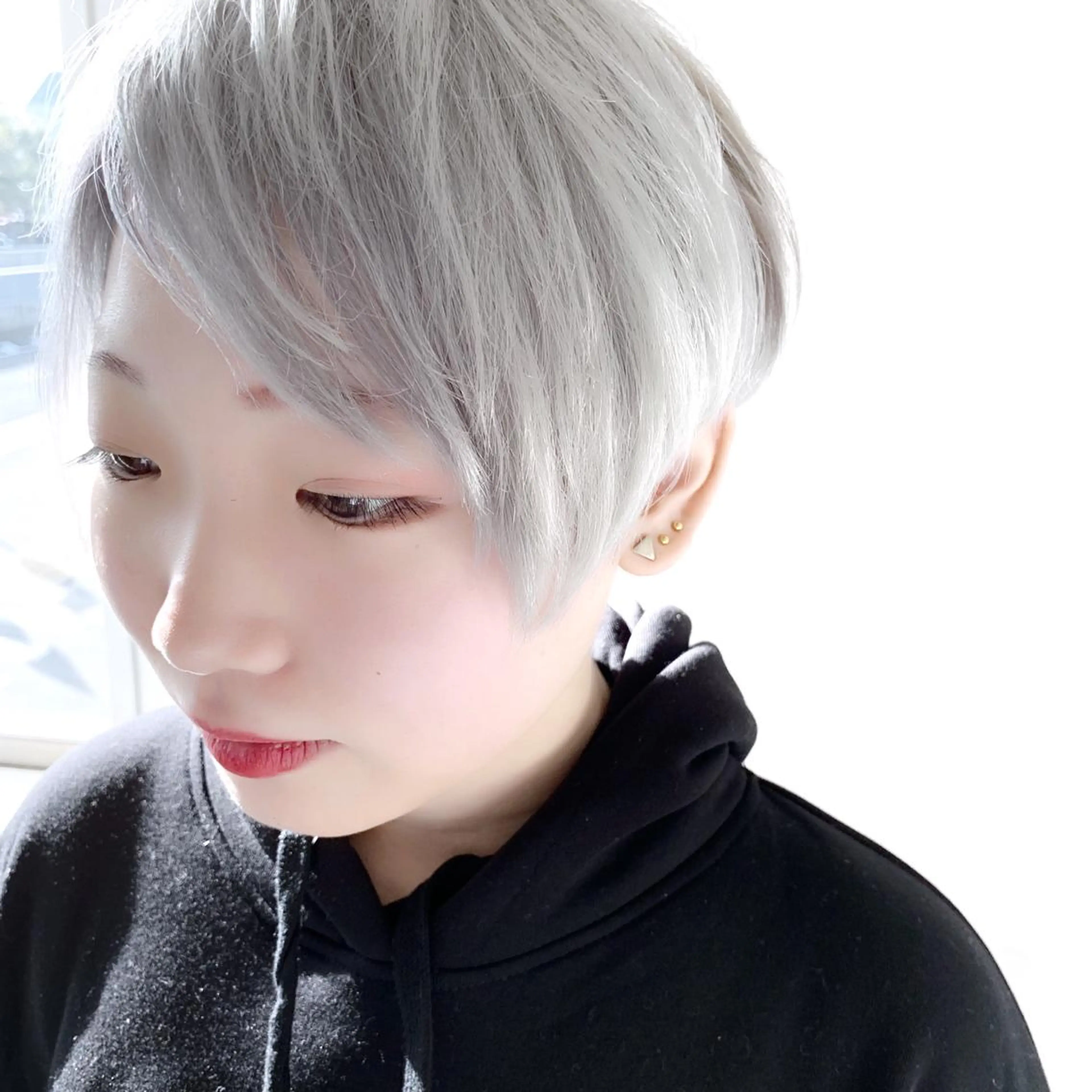 ショート カラー ブリーチ カット ヘアカラー トリートメント SALOWIN名古屋本山店所属・🍀ナガヤマ ヒデアキ🍀のヘアスタイル
