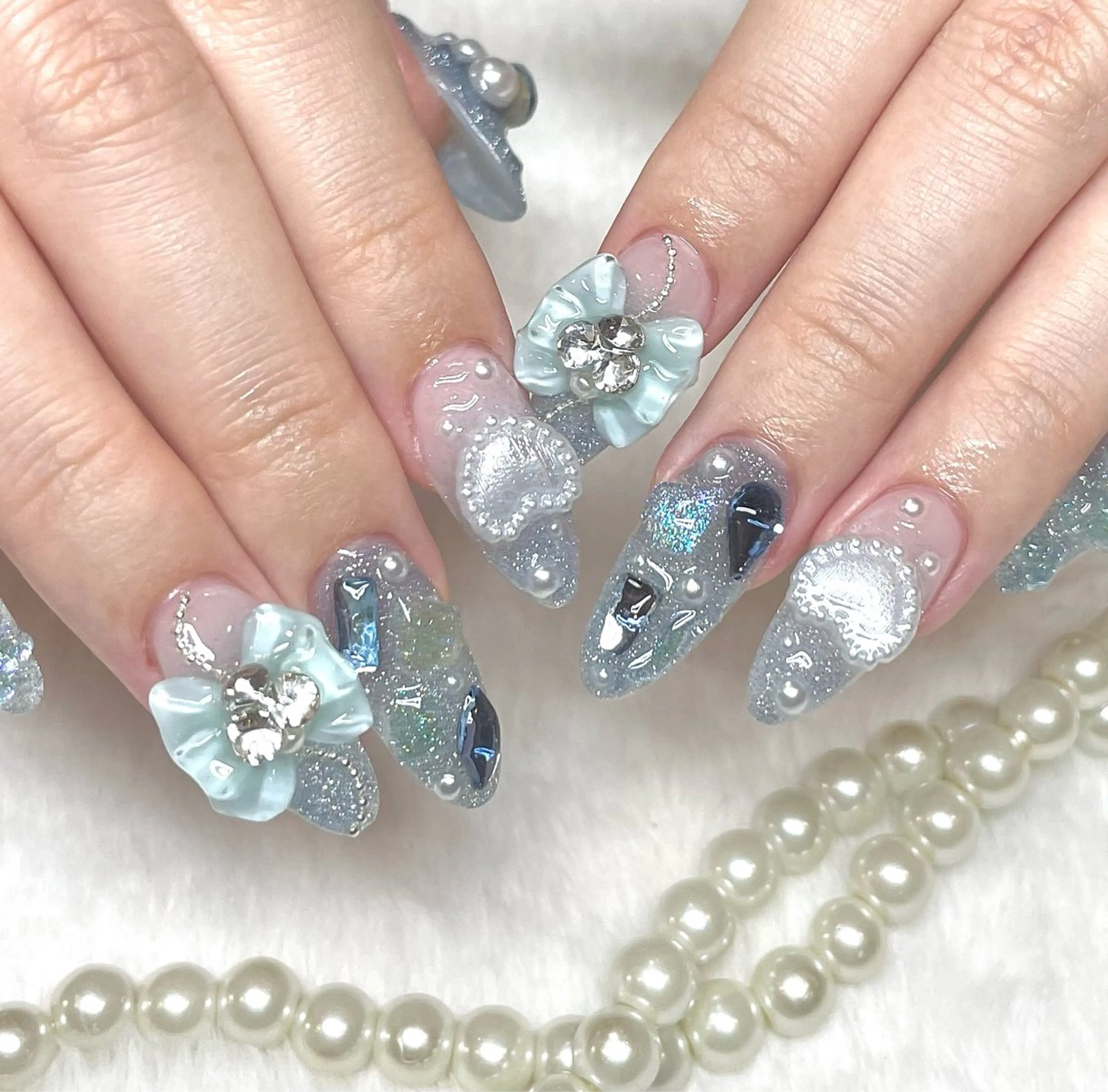 ネイル ChouChou NAIL SALON所属・サキ ChouChouのネイルデザイン