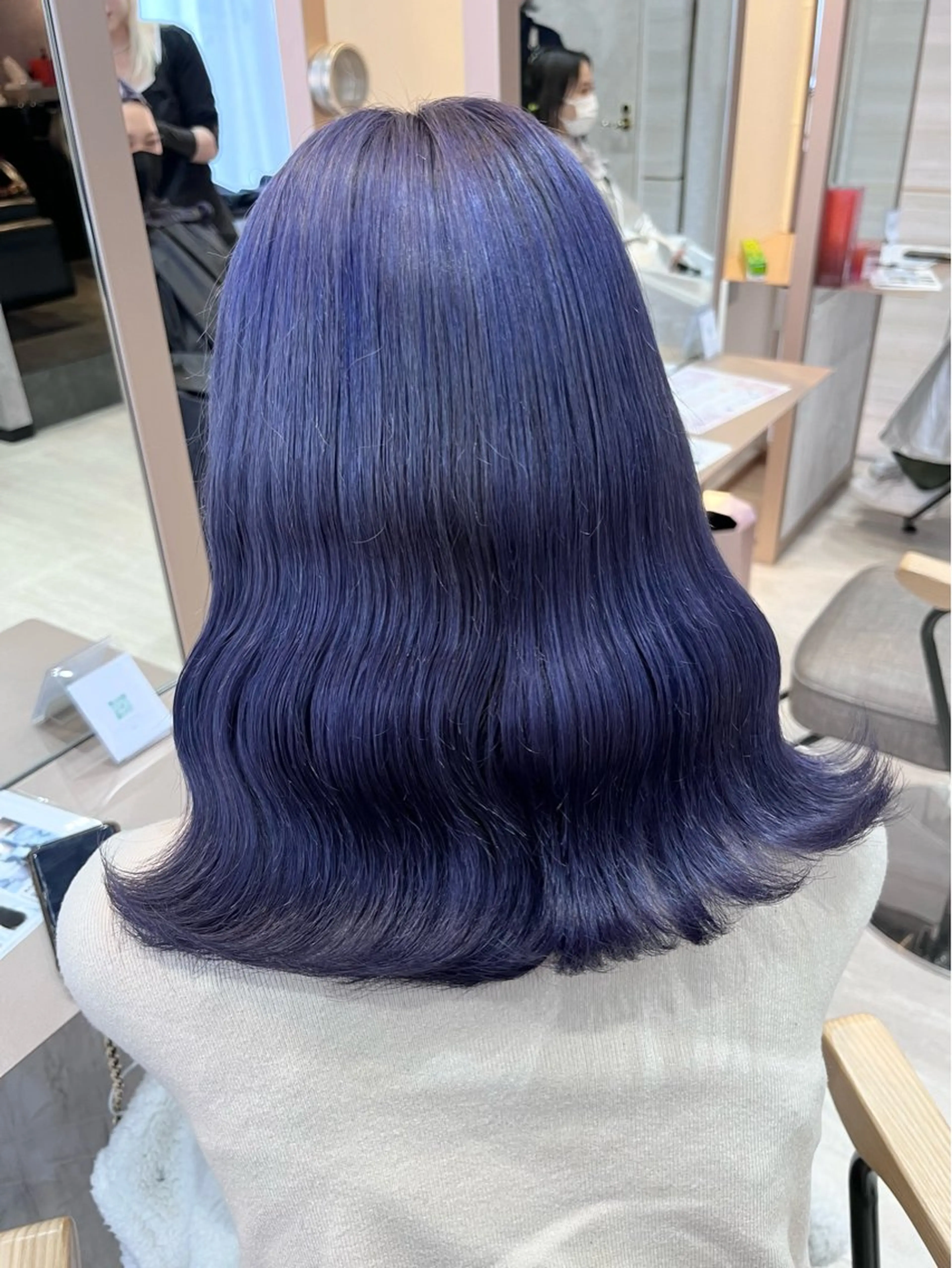 セミロング カラー elubylovis mana💜のヘアスタイル