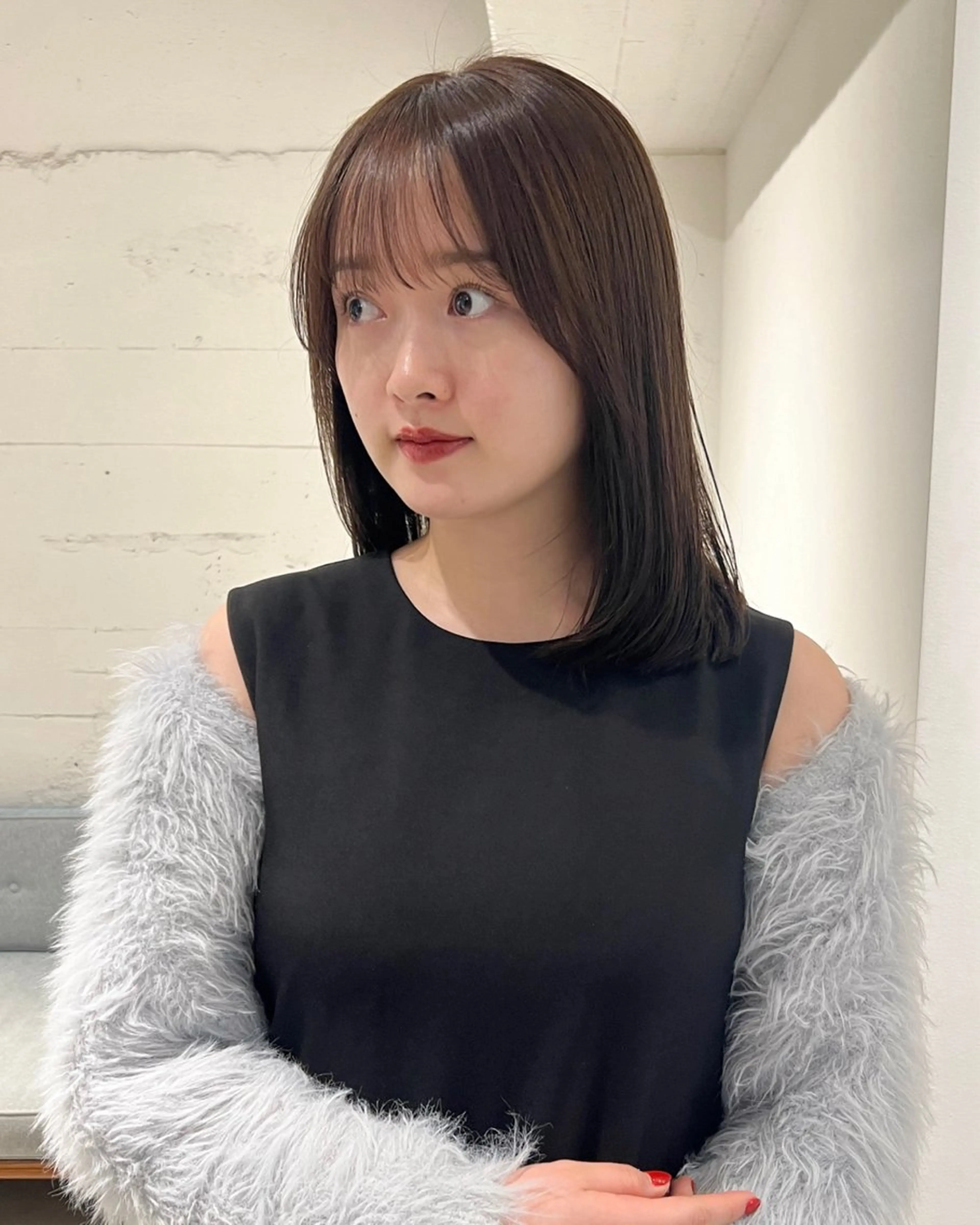 ミディアム 峯田 優花のヘアスタイル