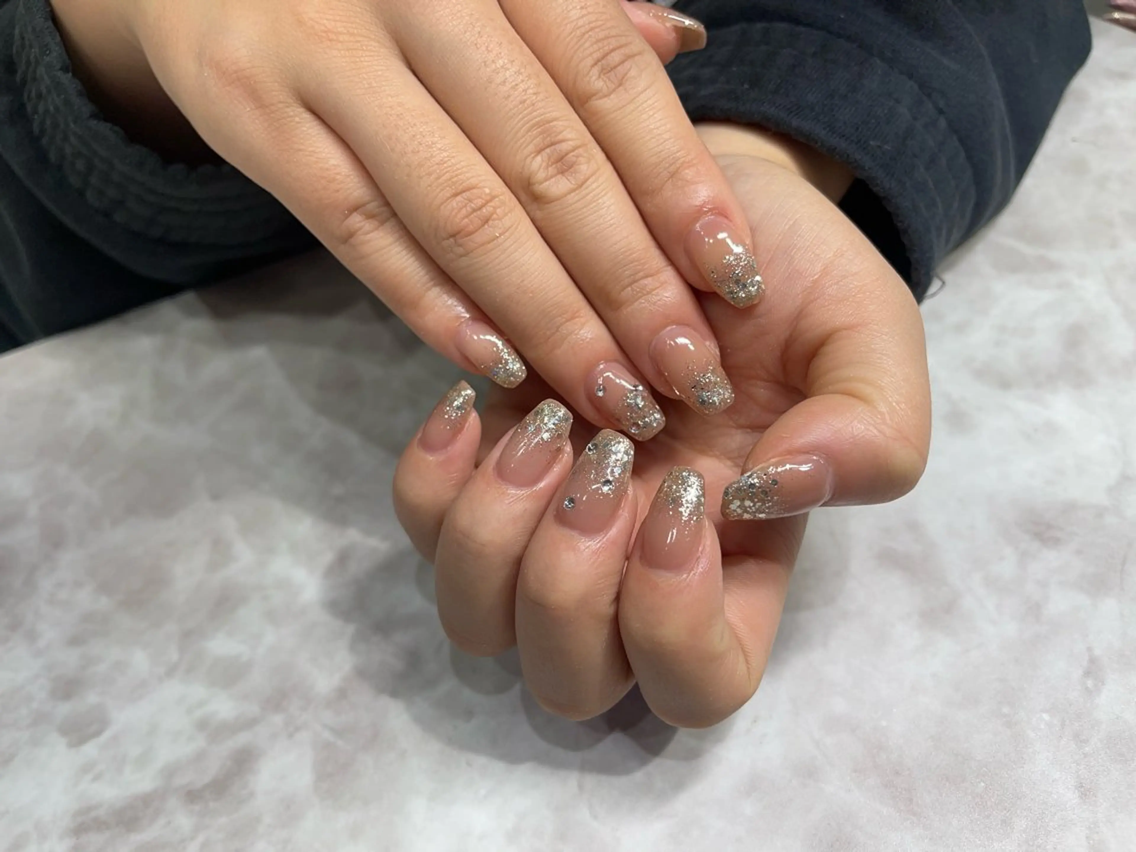 ネイル アートネイル ジェルネイル ラメ(グリッター) ラメグラデーション 粕屋耳ツボジュエリー 💎（ネイル休）のその他イメージ