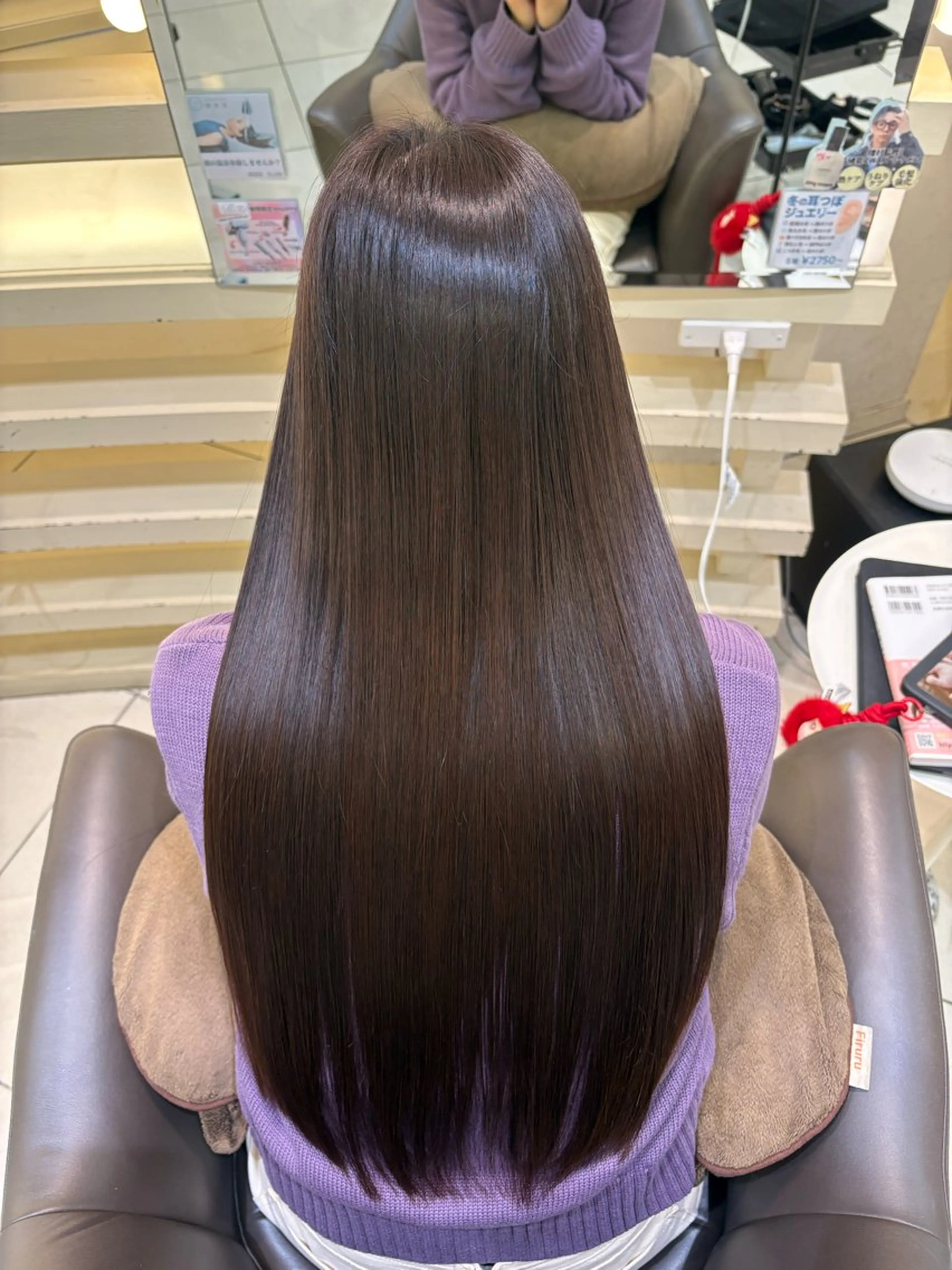 ロング 縮毛矯正 美髪/艶髪×レイヤー カット/チホリのヘアスタイル