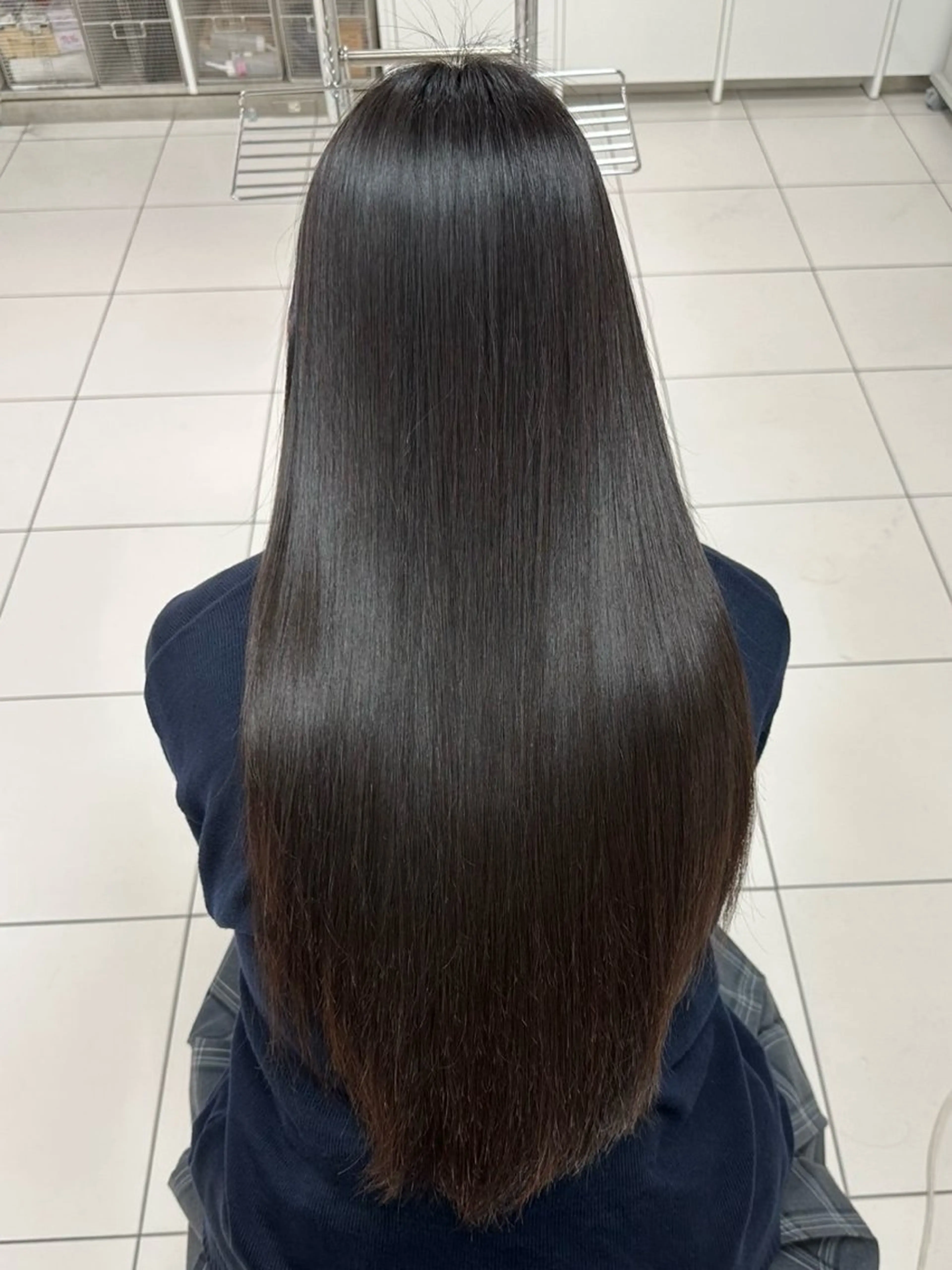 縮毛矯正 トリートメント ブリーチで叶える透明 感カラーTakeruのヘアスタイル