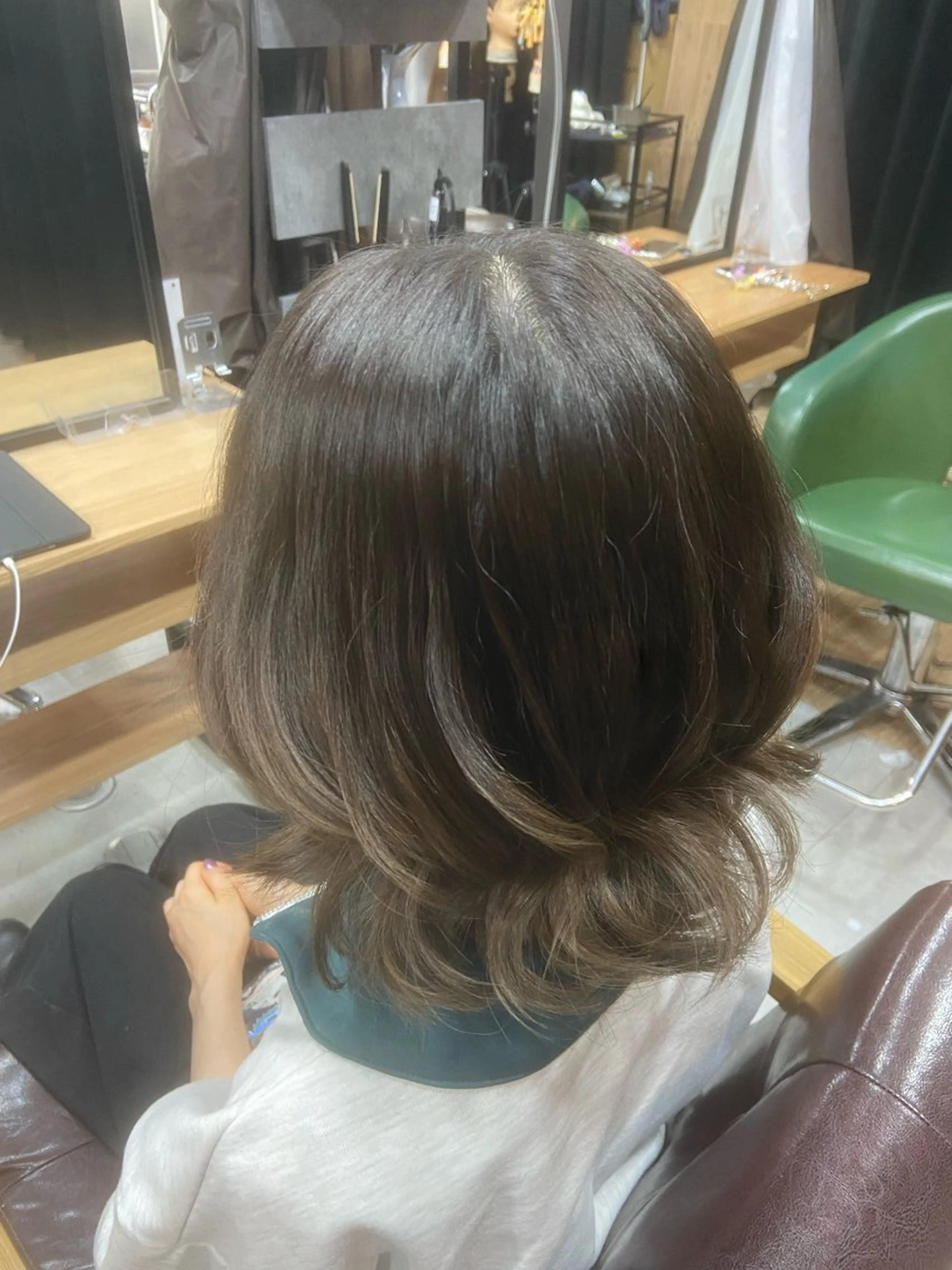 カラー 斉木 彩のヘアスタイル