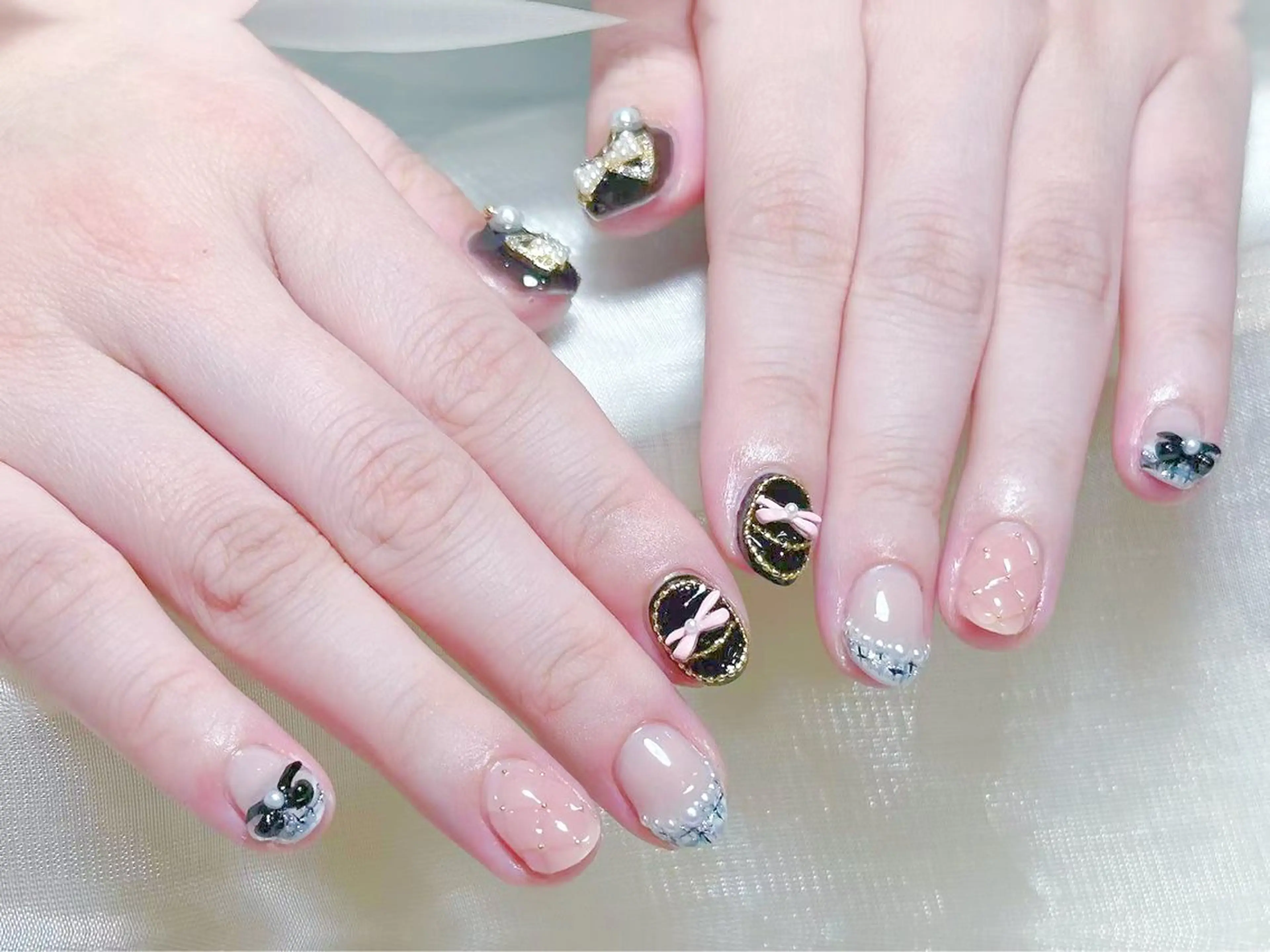 ネイル チークネイル 長さ出し フレンチネイル グラデーション マグネットネイル ハンドネイル ハンドケア ⭐️Dreamy Nail⭐️のネイルデザイン