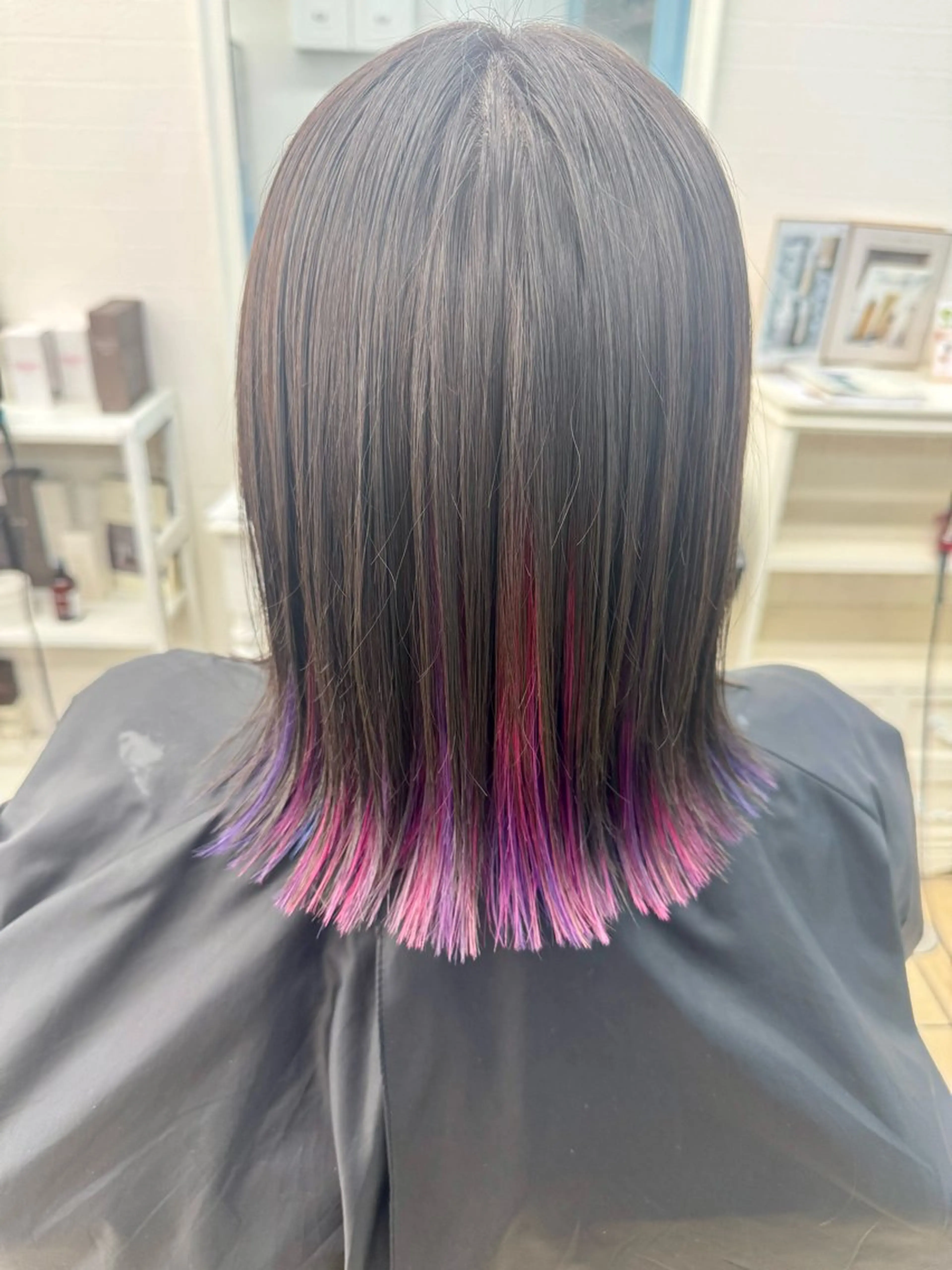 ミディアム パープルカラー カット ヘアカラー graspedia 【グラス・ペディア】所属・ササキ アユミのヘアスタイル