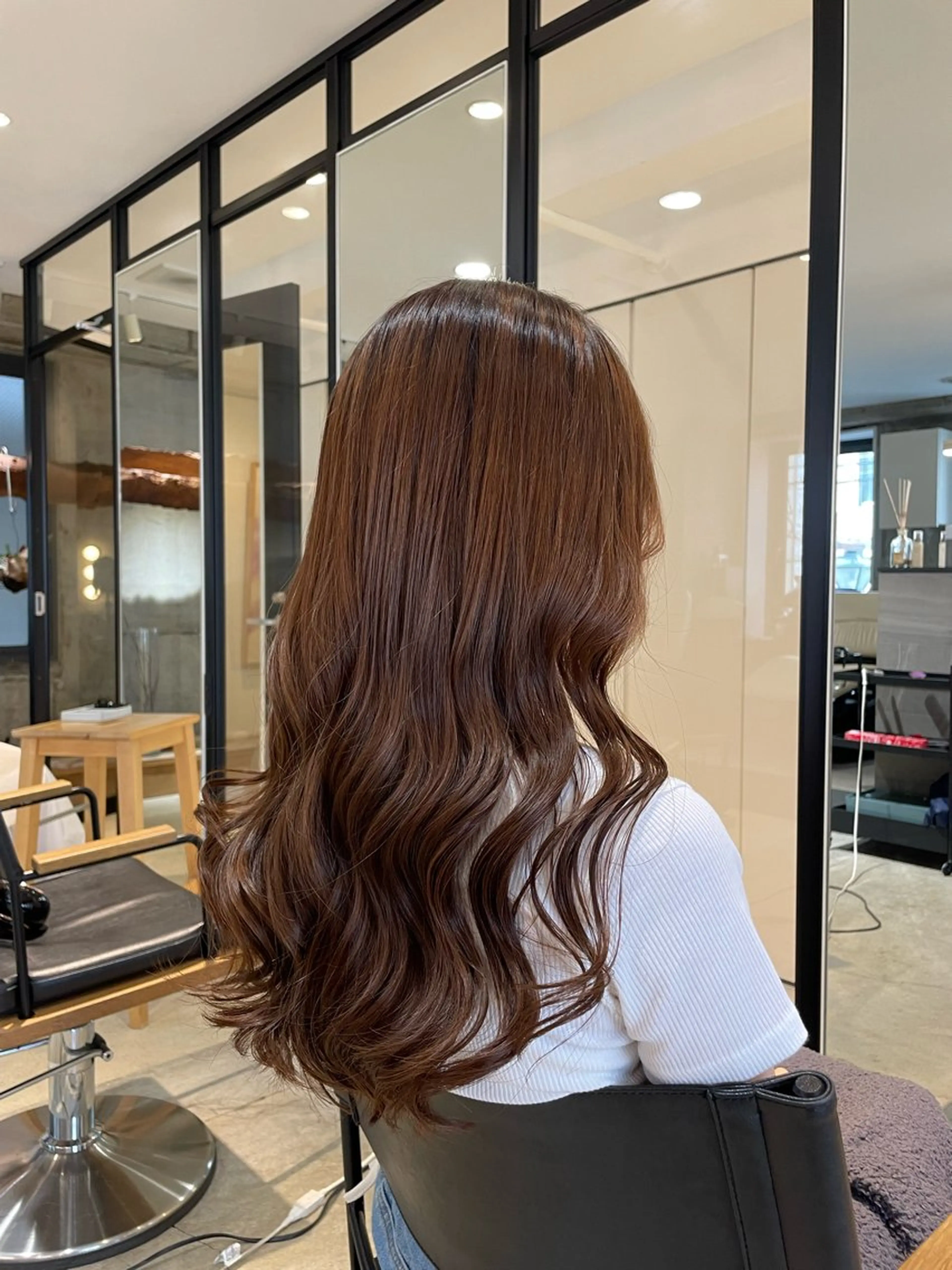 ロング カラー 頼金 愛海のヘアスタイル