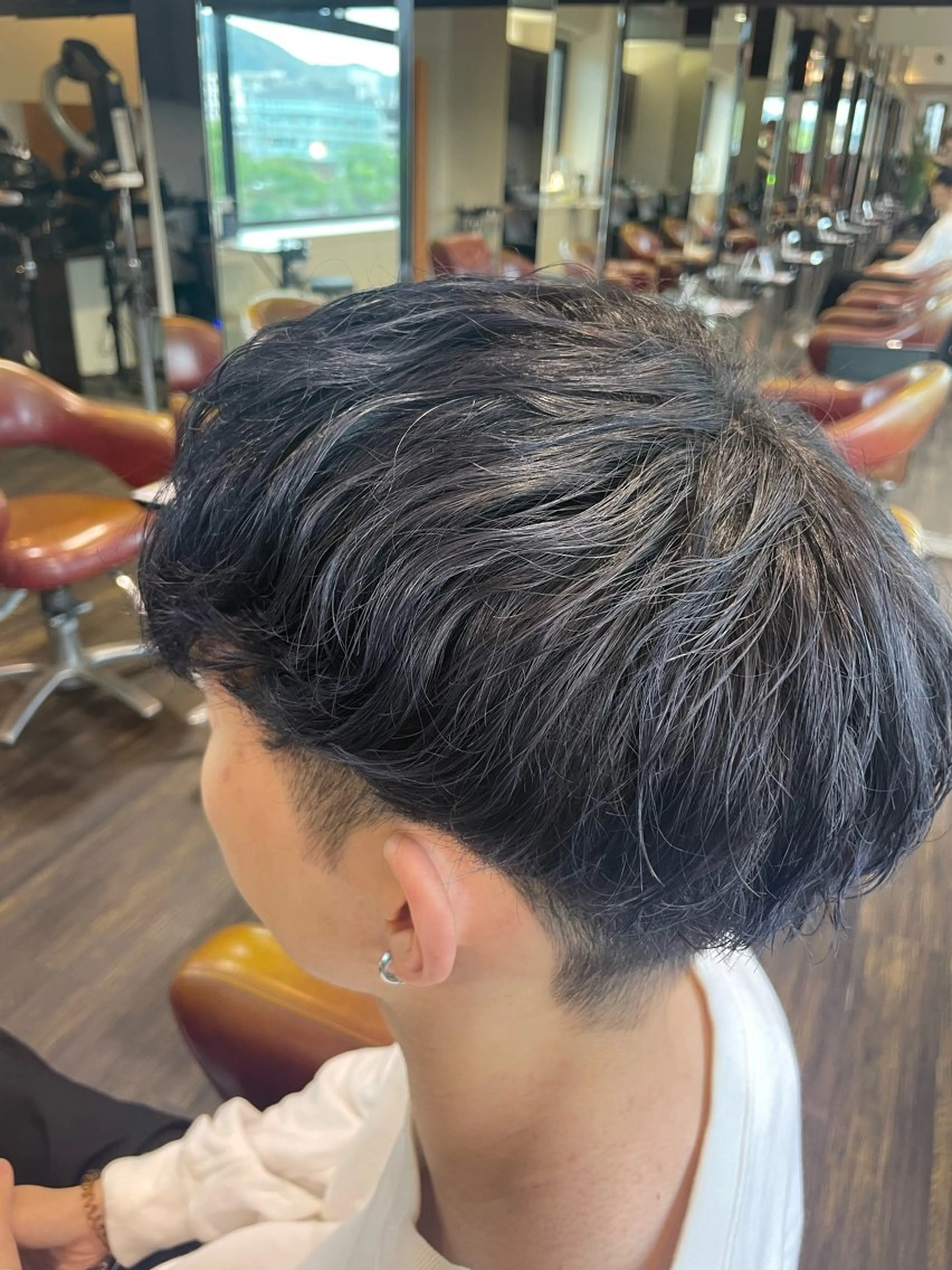 カラー メンズ ブルーカラー ネイビーカラー カット ヘアカラー 佐藤 綾郁のヘアスタイル