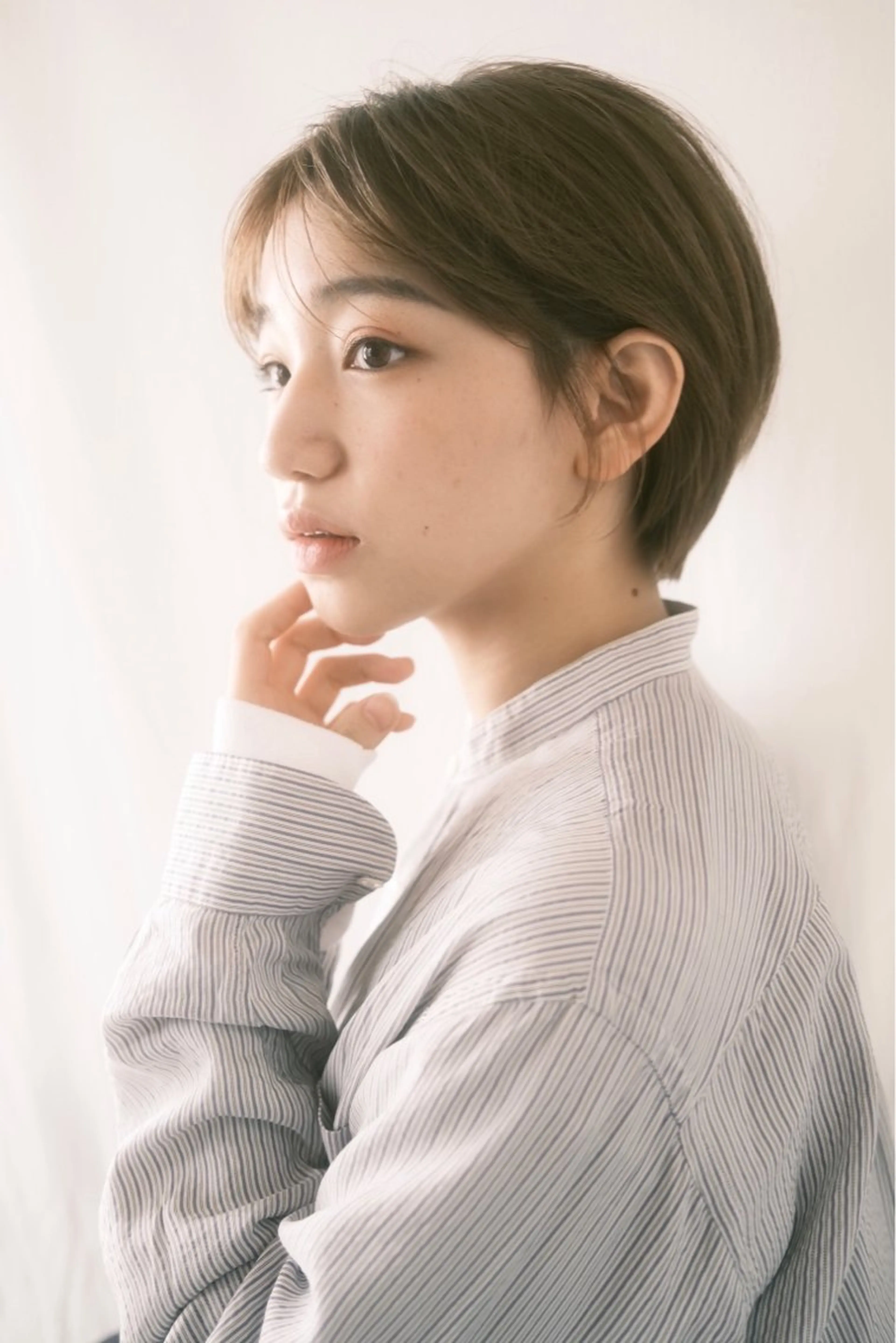 ショート カラー 切りっぱなしボブ ショートボブ ハンサムショート 丸みショート イヤリングカラー カット ヘアカラー トリートメント ショートボブ縮毛矯正 髪質改善のプロ山道潤のヘアスタイル