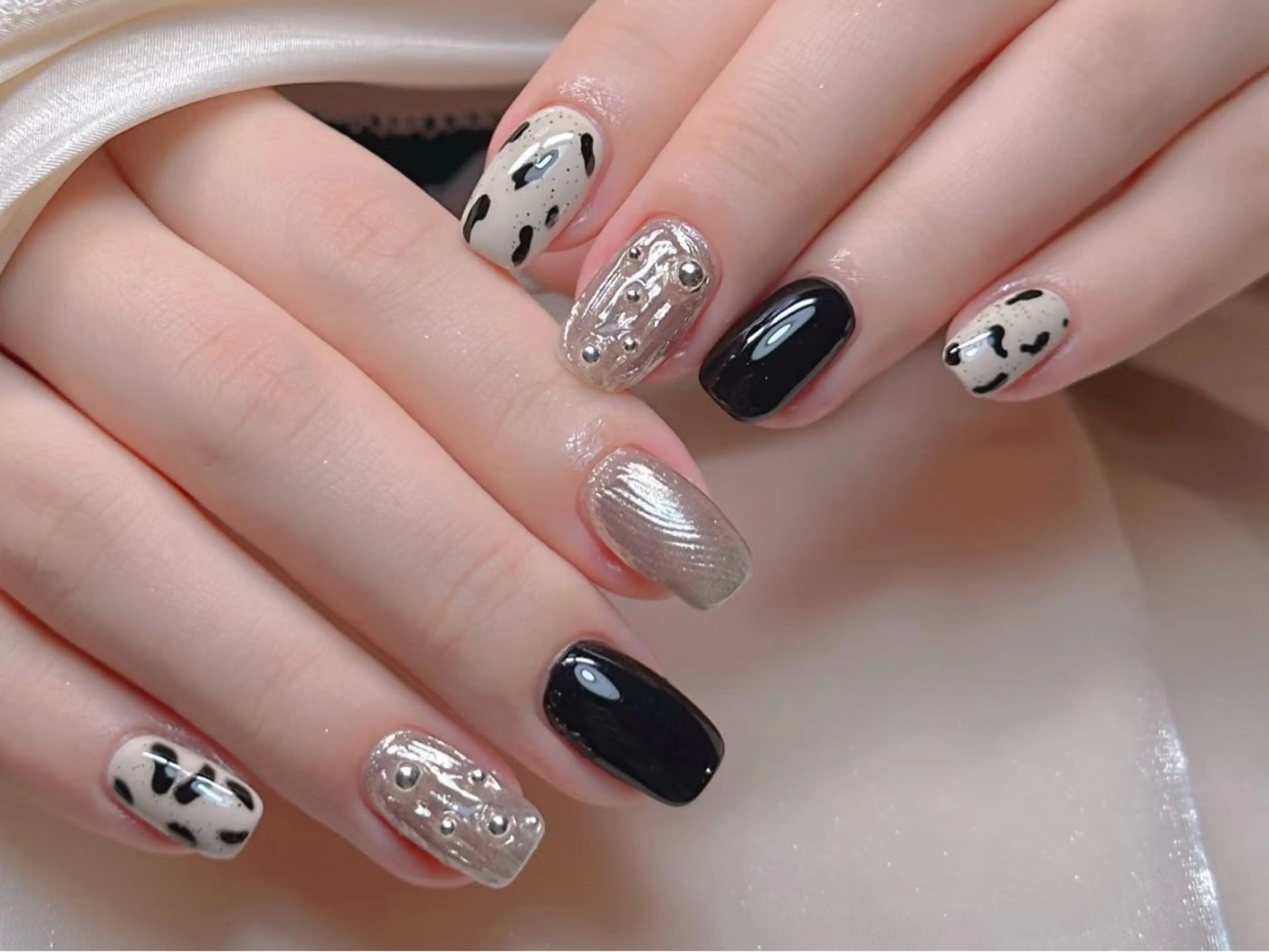 ネイル ハンドネイル ネイルサロン Jasmine 池袋東口所属・YU RIのネイルデザイン