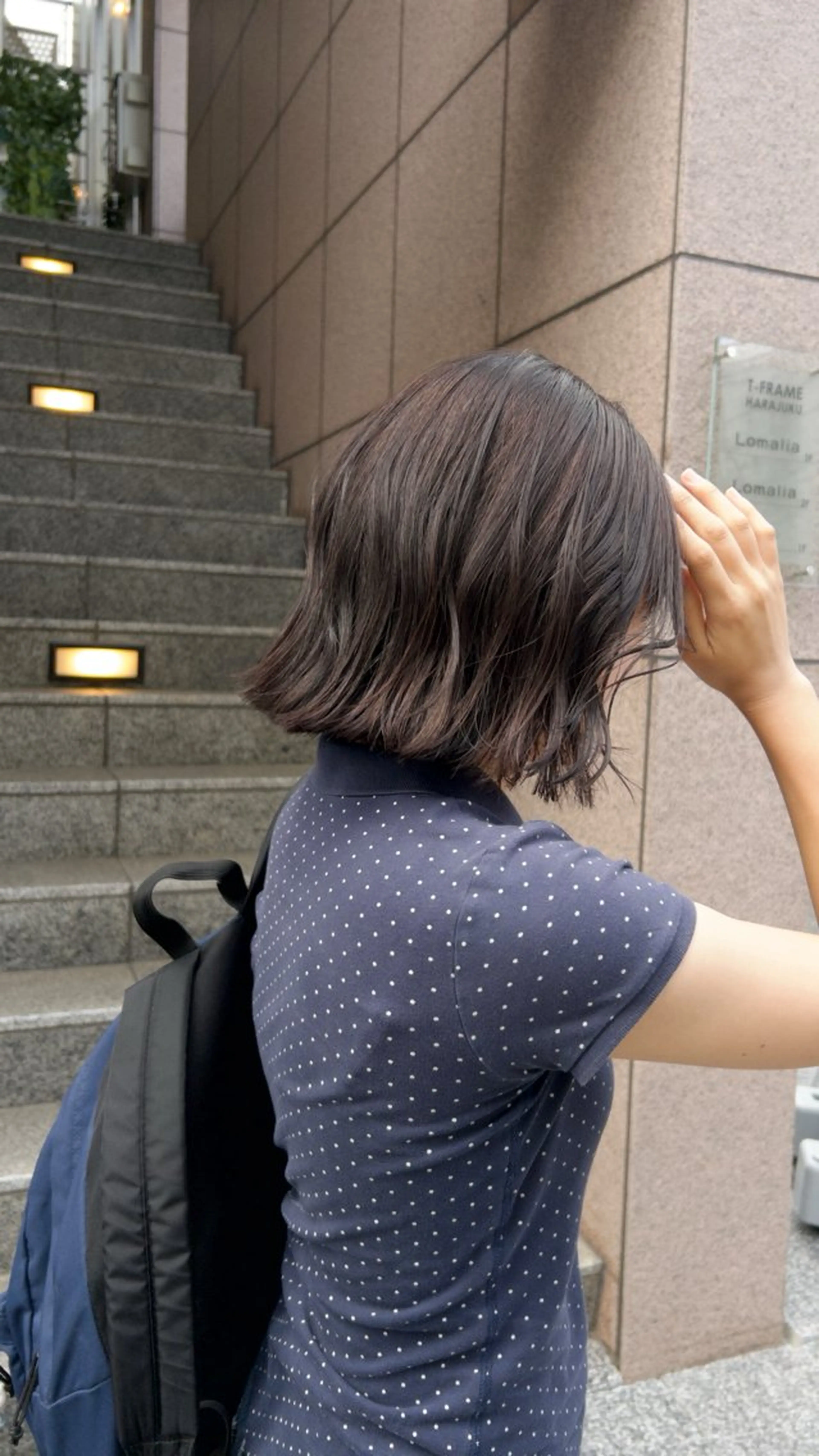 ショート カラー カット ヘアカラー Lomalia Moemiのヘアスタイル