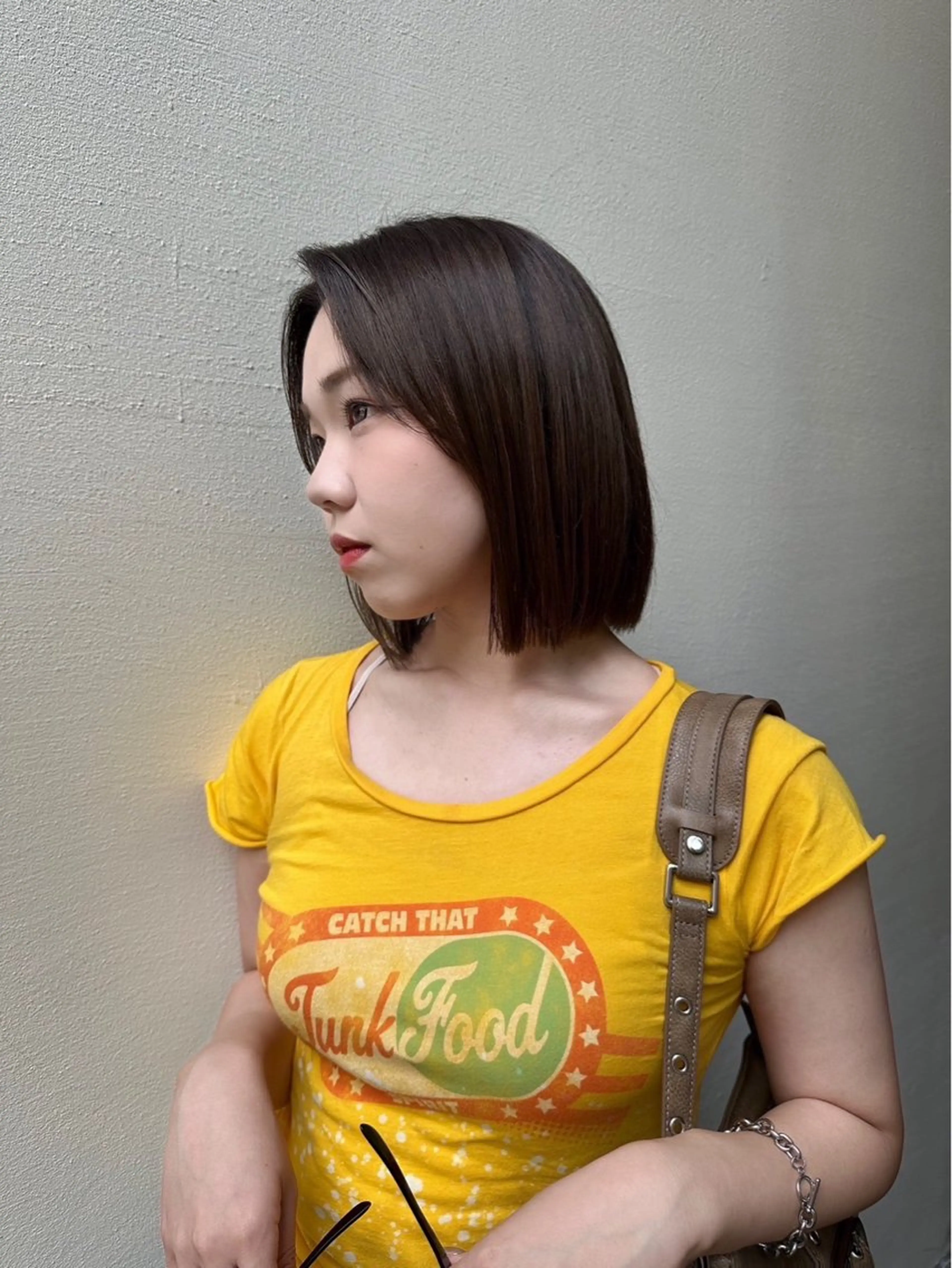 ショート aoi / 透明感カラーのヘアスタイル