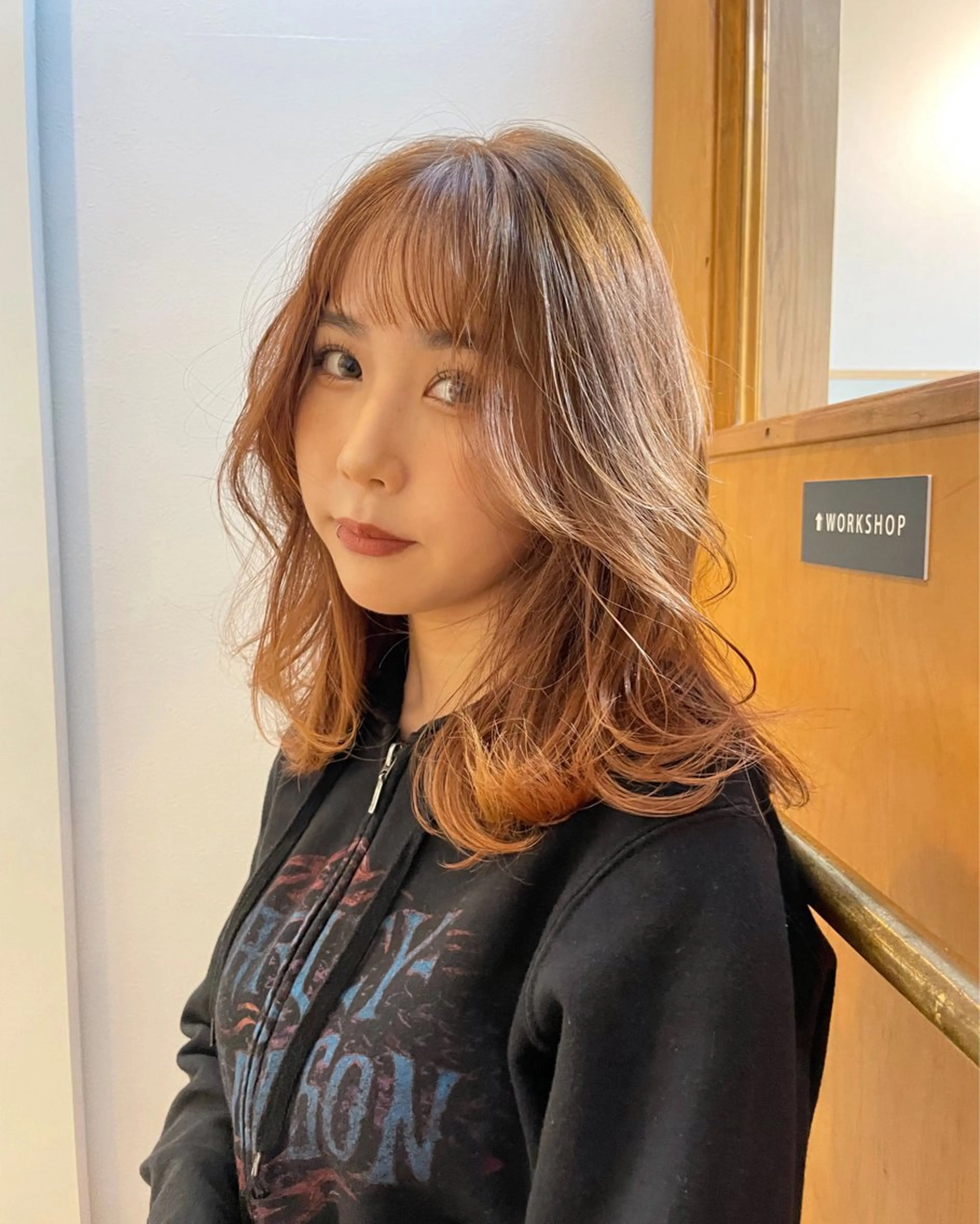 カラー YURiA /暖色/レイヤーのヘアスタイル